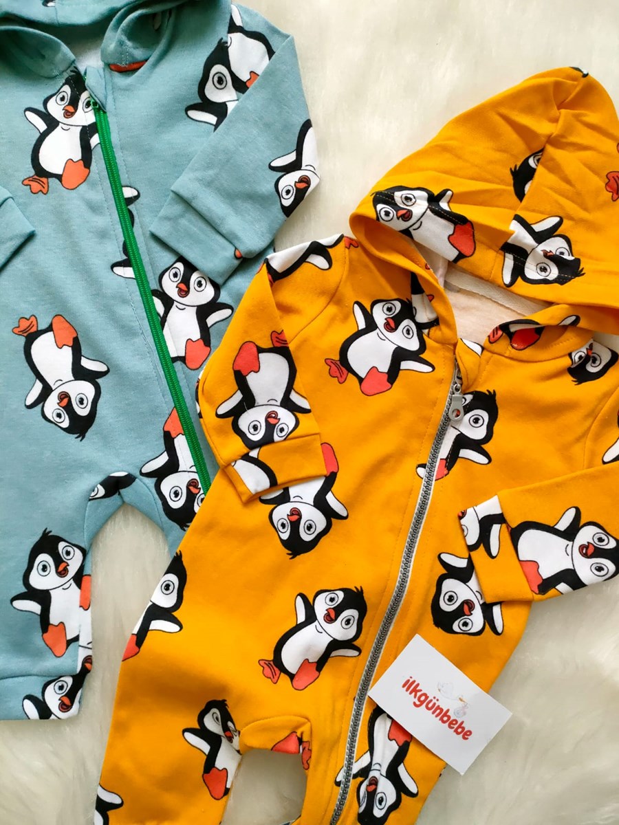 Fermuarlı Penguen Baskılı Tulum
