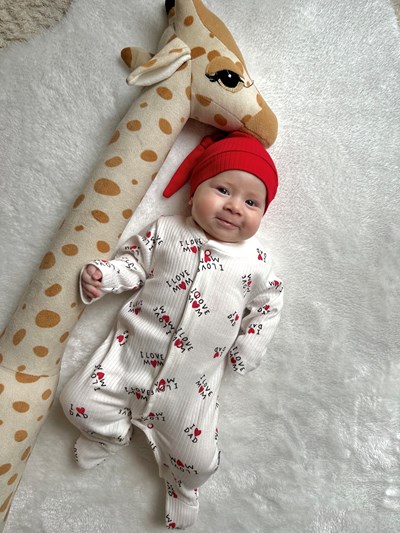 İ Love Mom Baskılı Kalpli Şapkalı Pamuklu Ribanalı Tulum