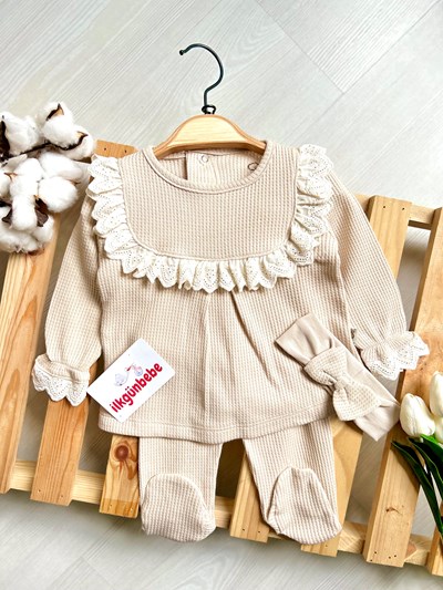 Fişte Dantel Yaka Detaylı Bandanalı Patikli 3’lü %100 Pamuk Waffle Kumaş Takım