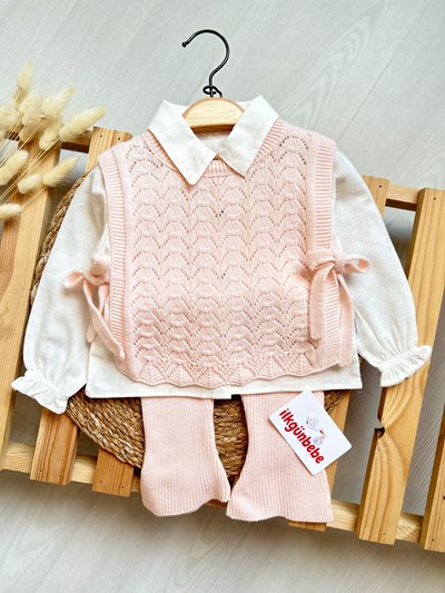 Amelia Süveterli Gömlekli 3’lü Triko Premium Takım