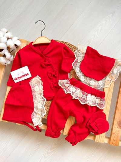 Fiyonk Detaylı Güpürlü 5 Parça Preimum %100 Pamuk Yenidoğan Set