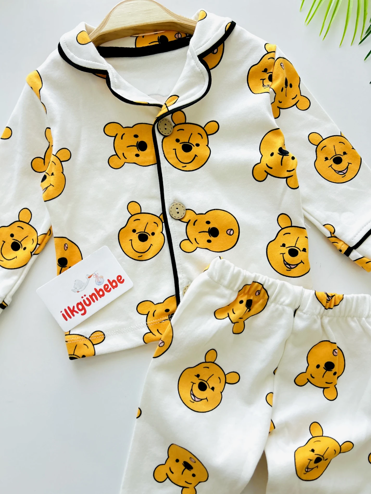  Winnie The Pooh Bebe Yakalı %100 Pamuk Yumuşacık Kumaş 2’li Unisex Pijama Takımı 