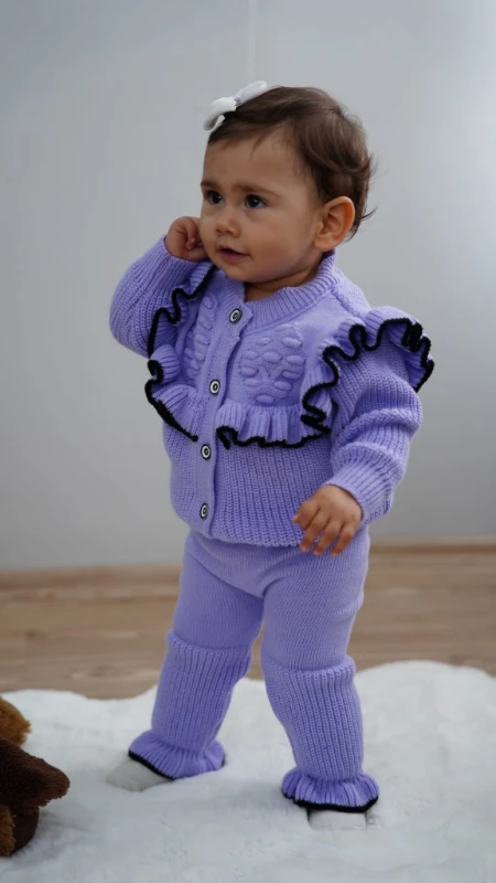 Fırfır Detaylı Önden Düğmeli   Paça Detaylı Selanik Örgüsü Triko Takım 