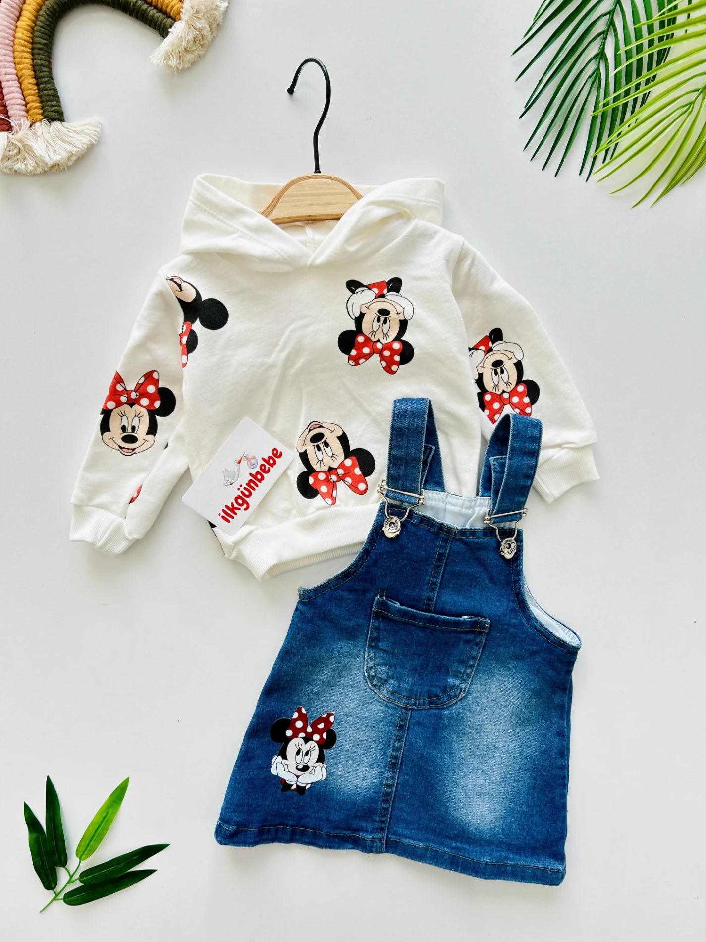 Minnie Mouse Kapüşonlu Sweatli Kot Jileli 2’li Set