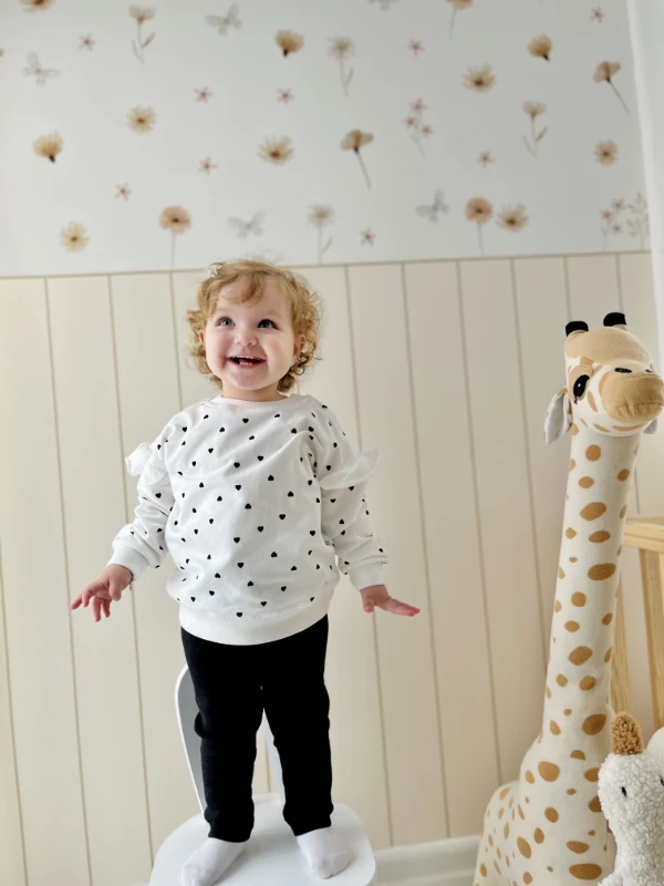 Siyah Kalp Asaleti  Desenli Omuz Fırfır Detaylı %100 Pamuk Fitilli Esnek Taytlı 2’li Takım