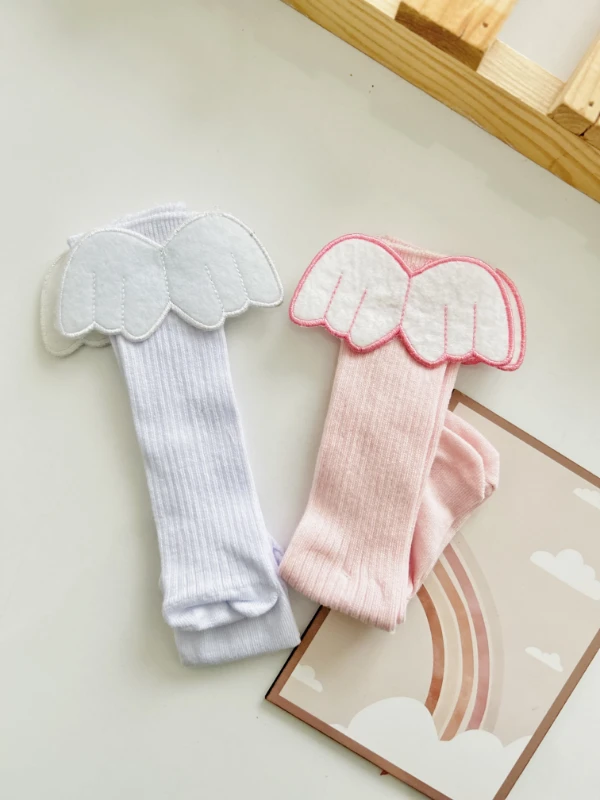 Melek Kanatlı Çorap