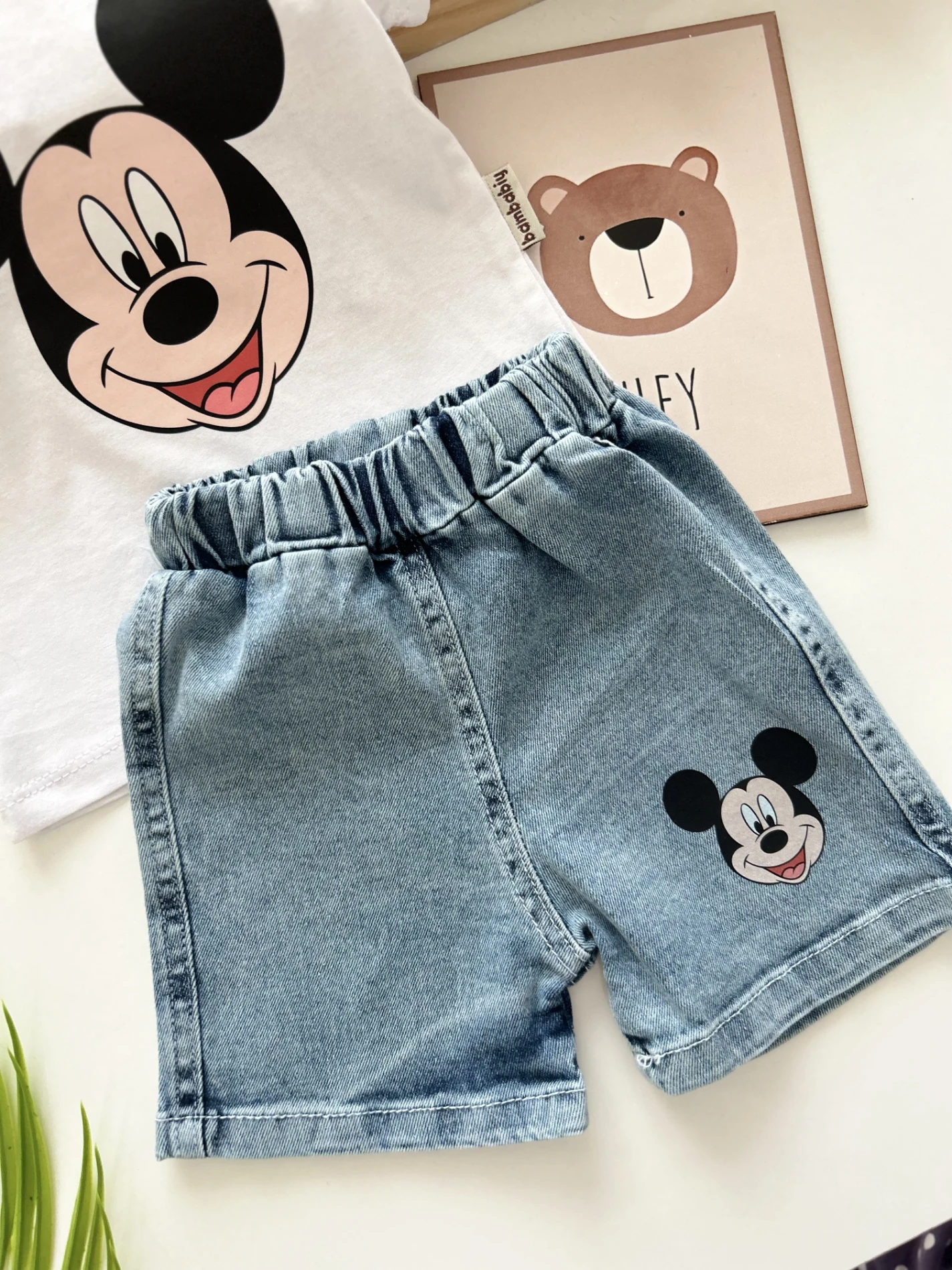 Mickey Mouse Baskılı Kot Şortlu  Unisex 2’li Premium Takım