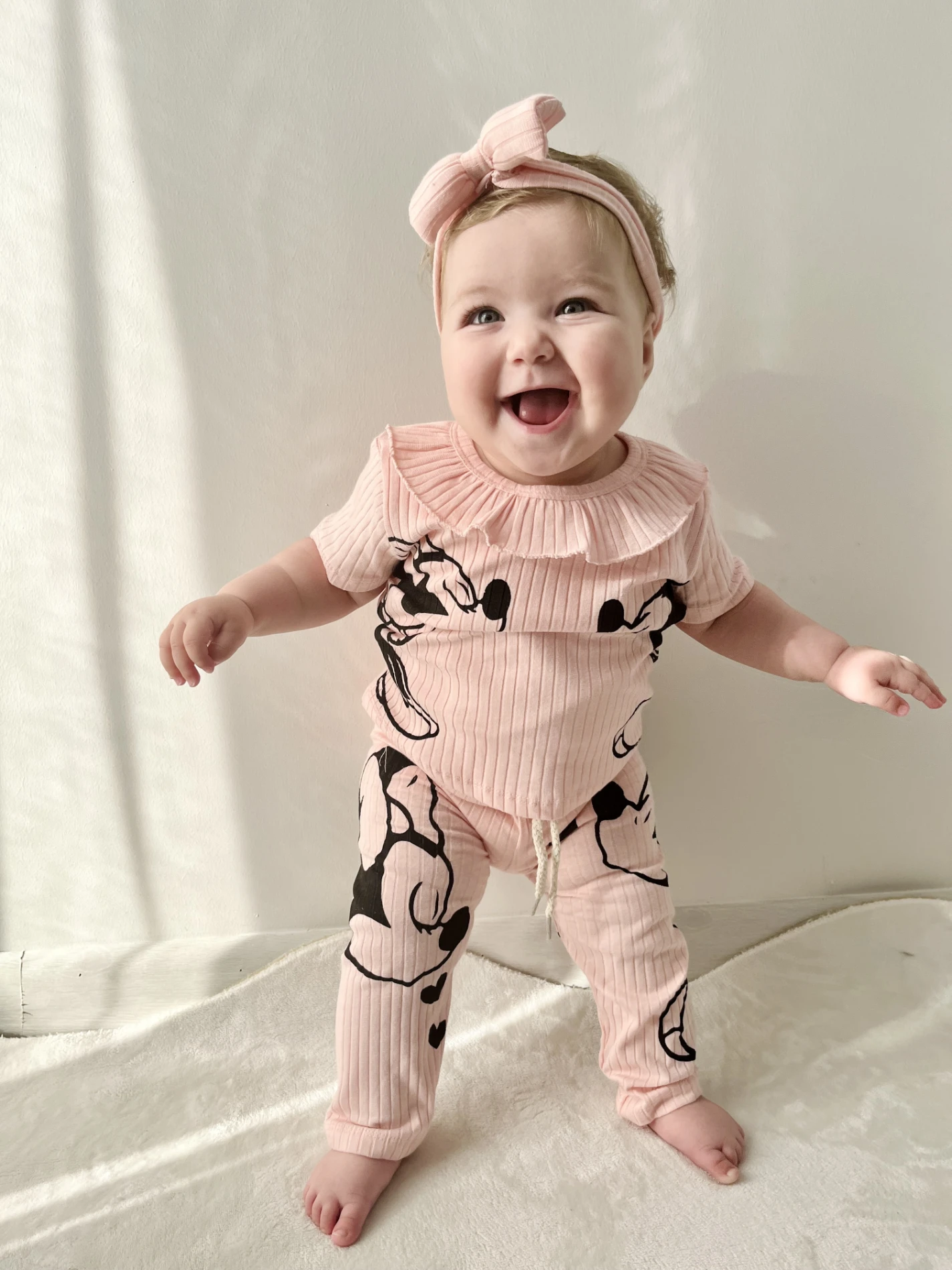 Minnie Mouse Baskılı Ribanalı Taytlı 3’lü Bandanalı Takım