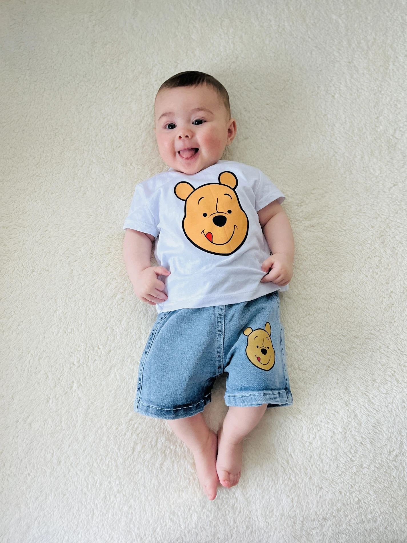  Winnie The Pooh Baskılı Kot Şortlu  Unisex 2’li Premium Takım