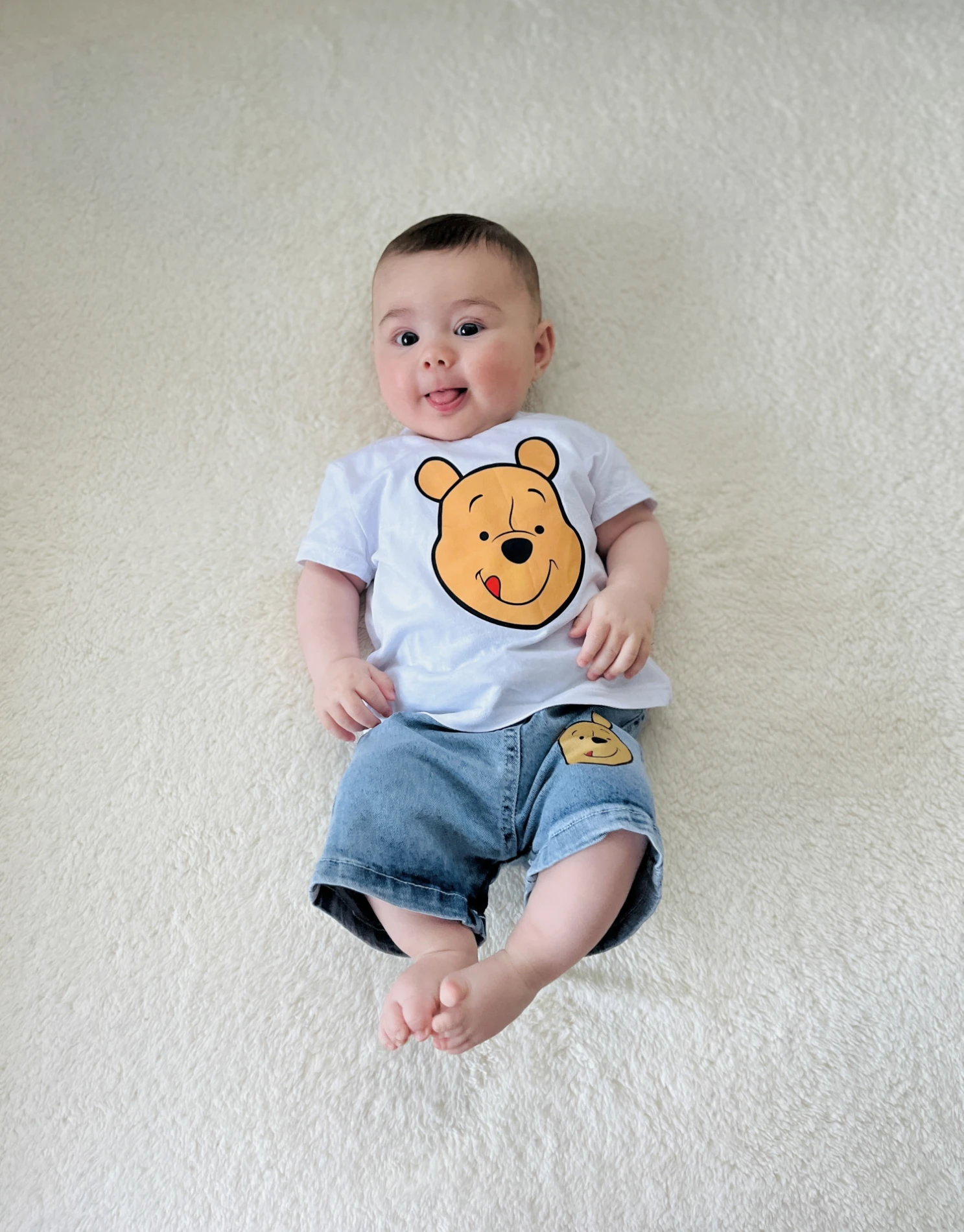  Winnie The Pooh Baskılı Kot Şortlu  Unisex 2’li Premium Takım