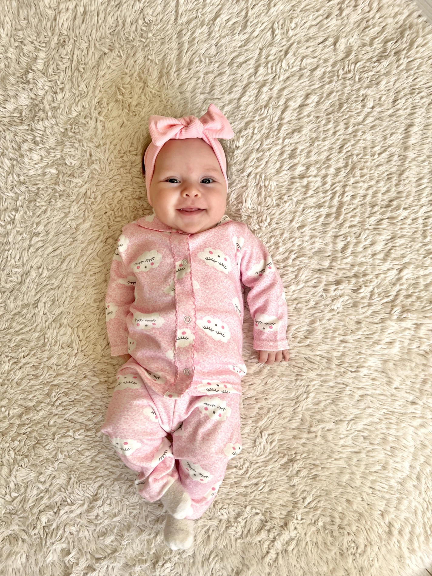 Bebe Yakalı Bulut Baskılı %100 Pamuk Pijama Takımı