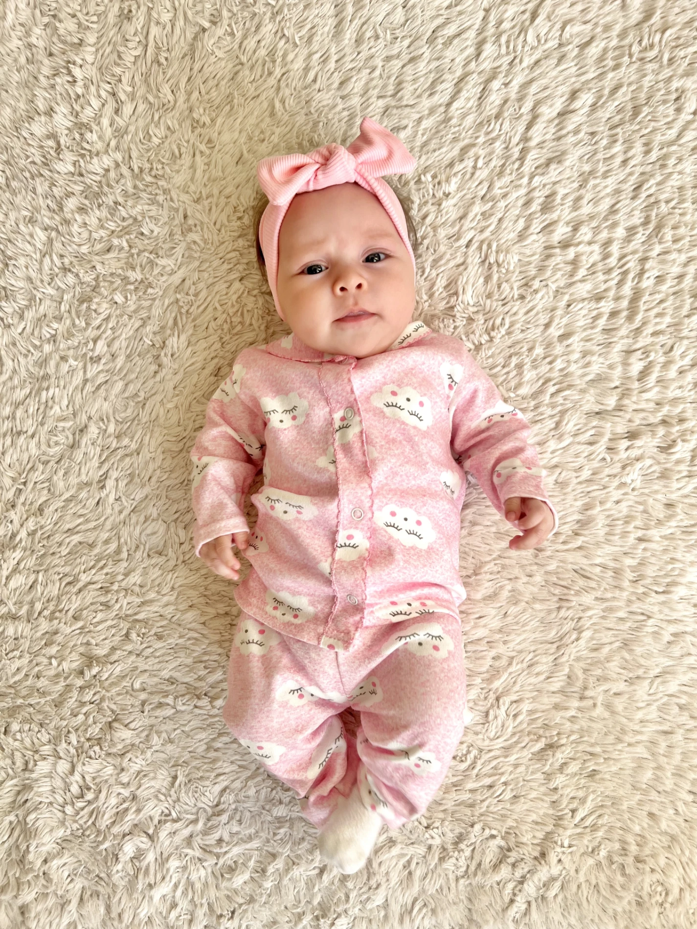 Bebe Yakalı Bulut Baskılı %100 Pamuk Pijama Takımı