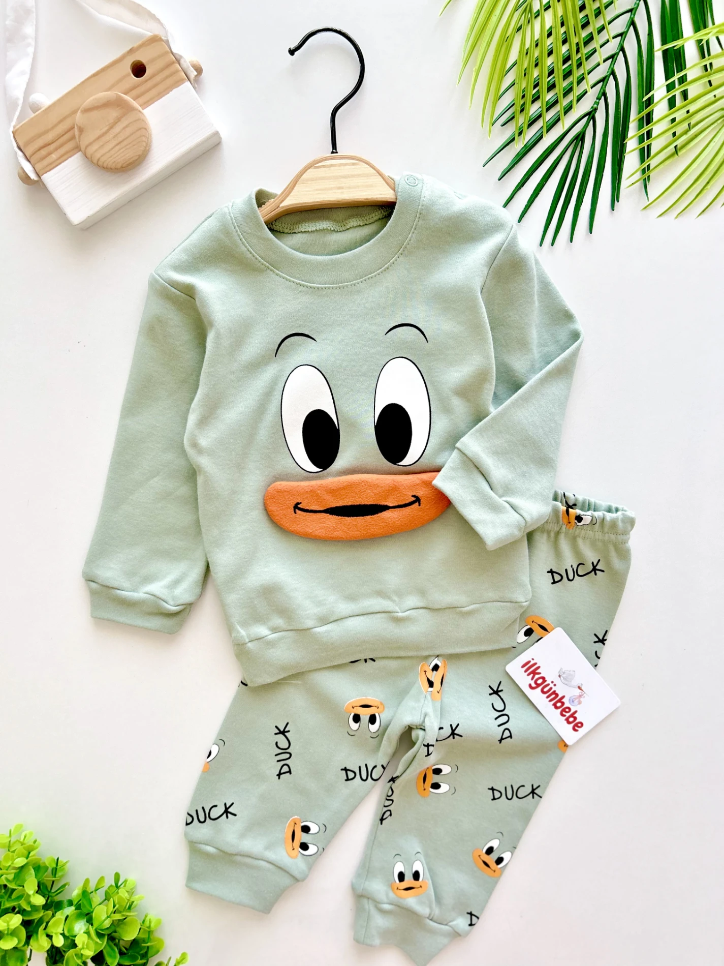 Donald Duck %100 Pamuk Mevsimlik 2’li Alt Üst Takım