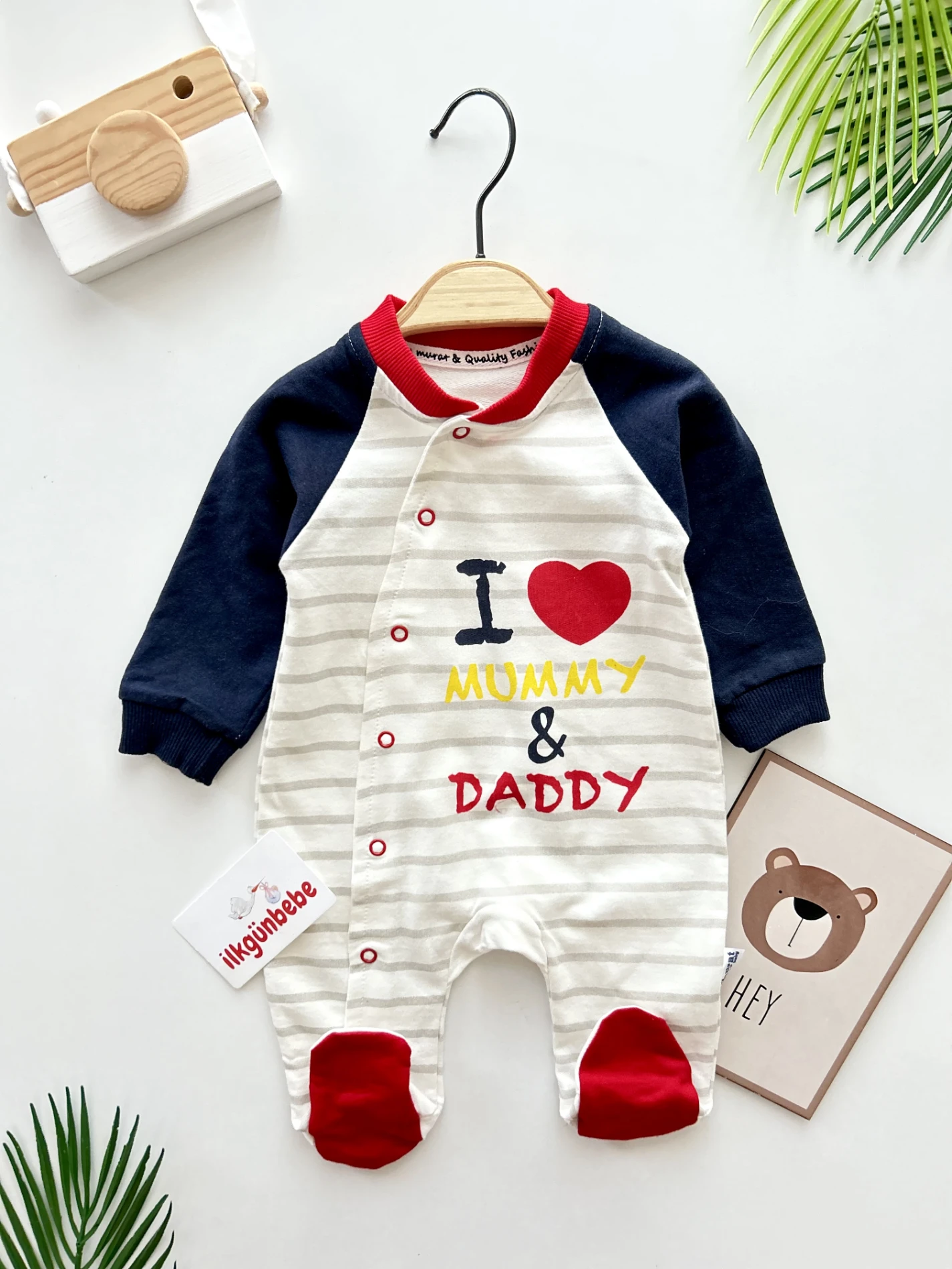 I Love Mommy And Daddy Temalı %100 Pamuk Mevsimlik Kumaş Fermuarlı Unisex Tulum