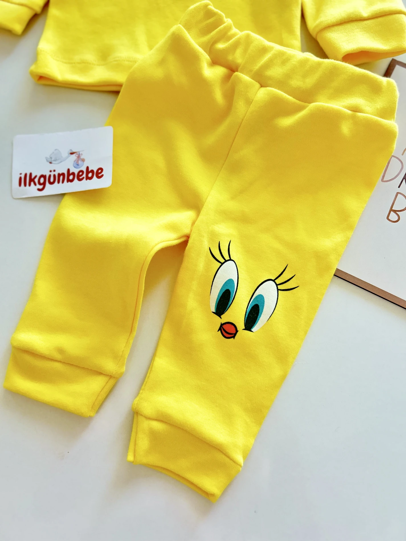 Tweety Baskılı %100 Pamuk Mevsimlik Unisex Takım