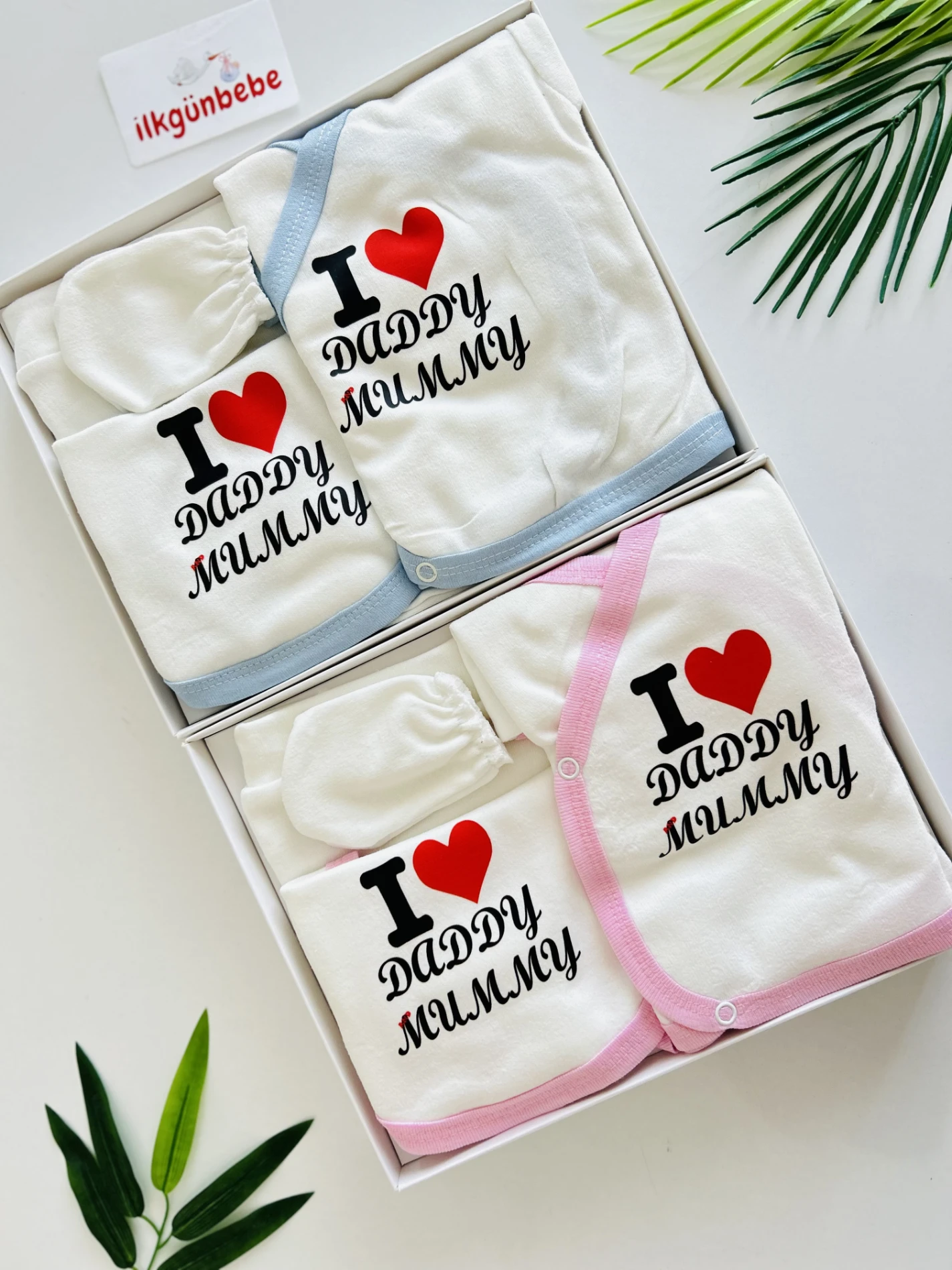 I Love Mommy Daddy Baskılı 5 Parça %100 Pamuk Yenidoğan Set