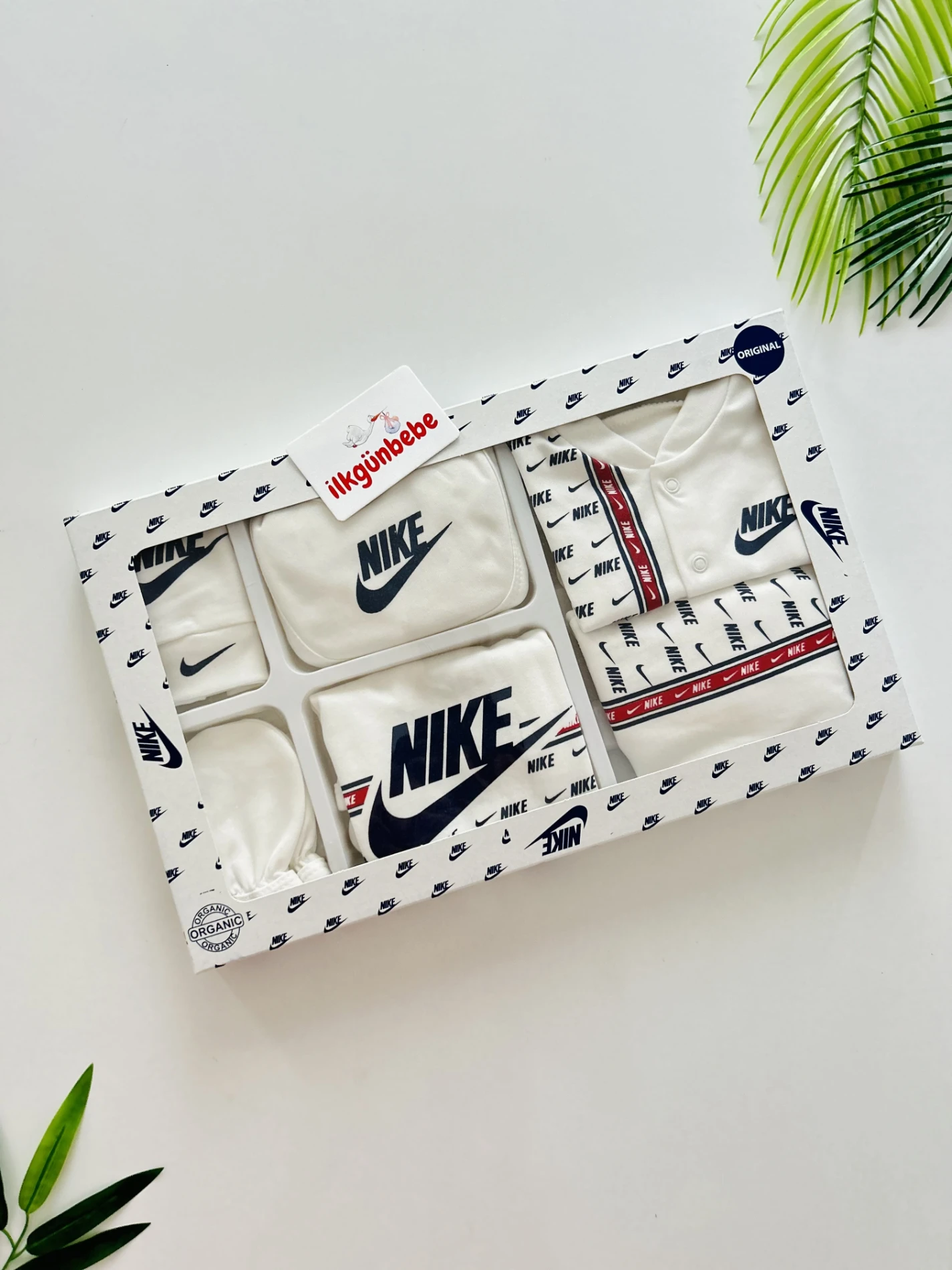 Nike Marka 7 Parça %100 Pamuk Yenidoğan Hastane Çıkışı Seti