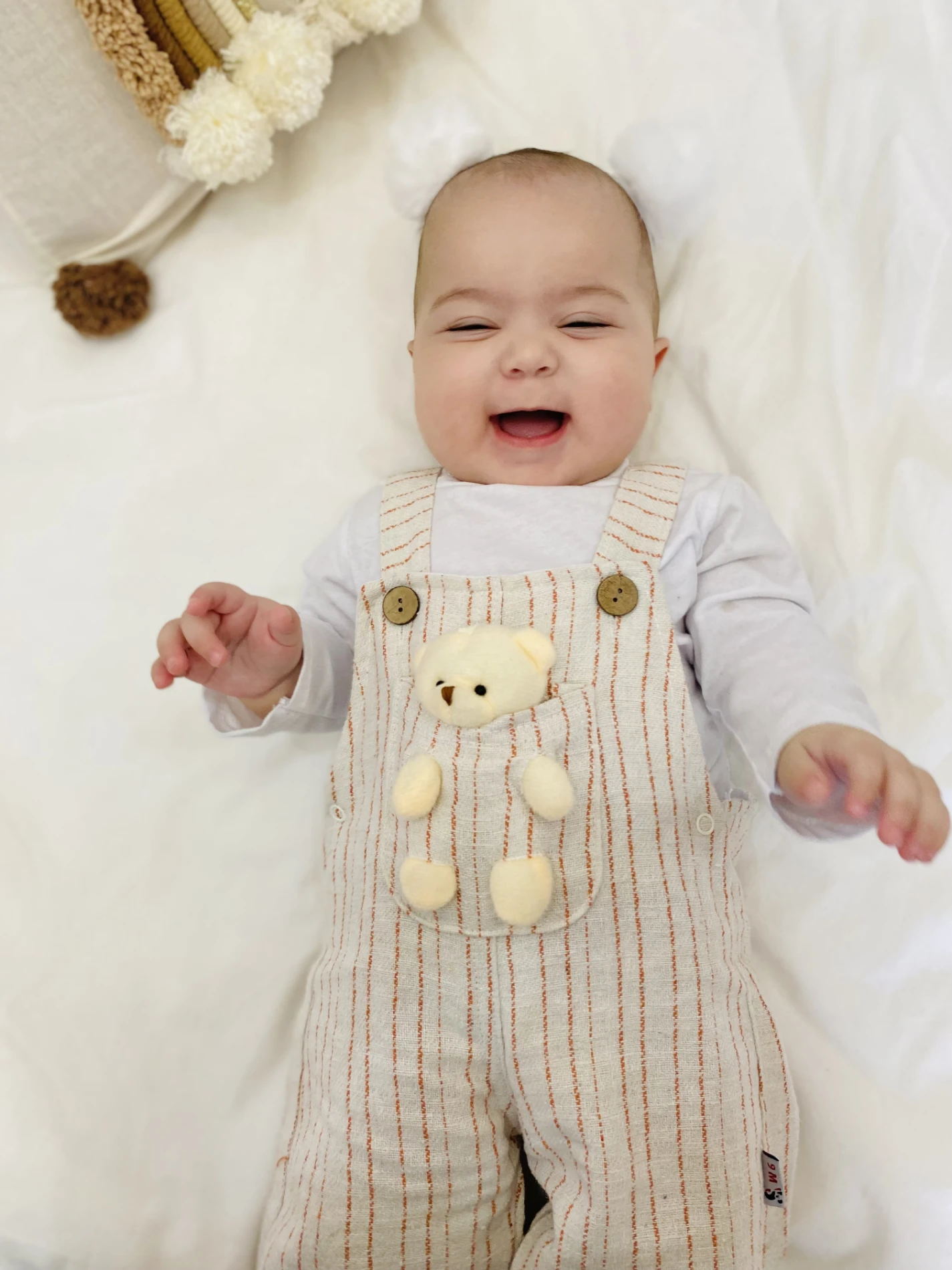 Oyuncak Ayıcıklı Çizgili Desenli Salopetli Pamuklu Bodyli 2’li Set