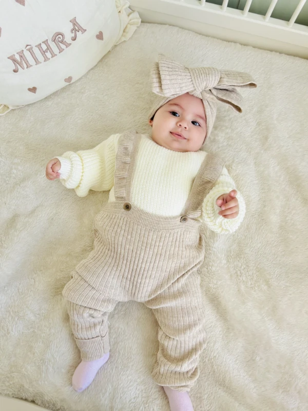 Selanik Örgüsü Oversize Kazaklı Fırfır Detaylı Çarpraz Askılı Salopetli Fiyonklu Bandanalı 3’lü Takım