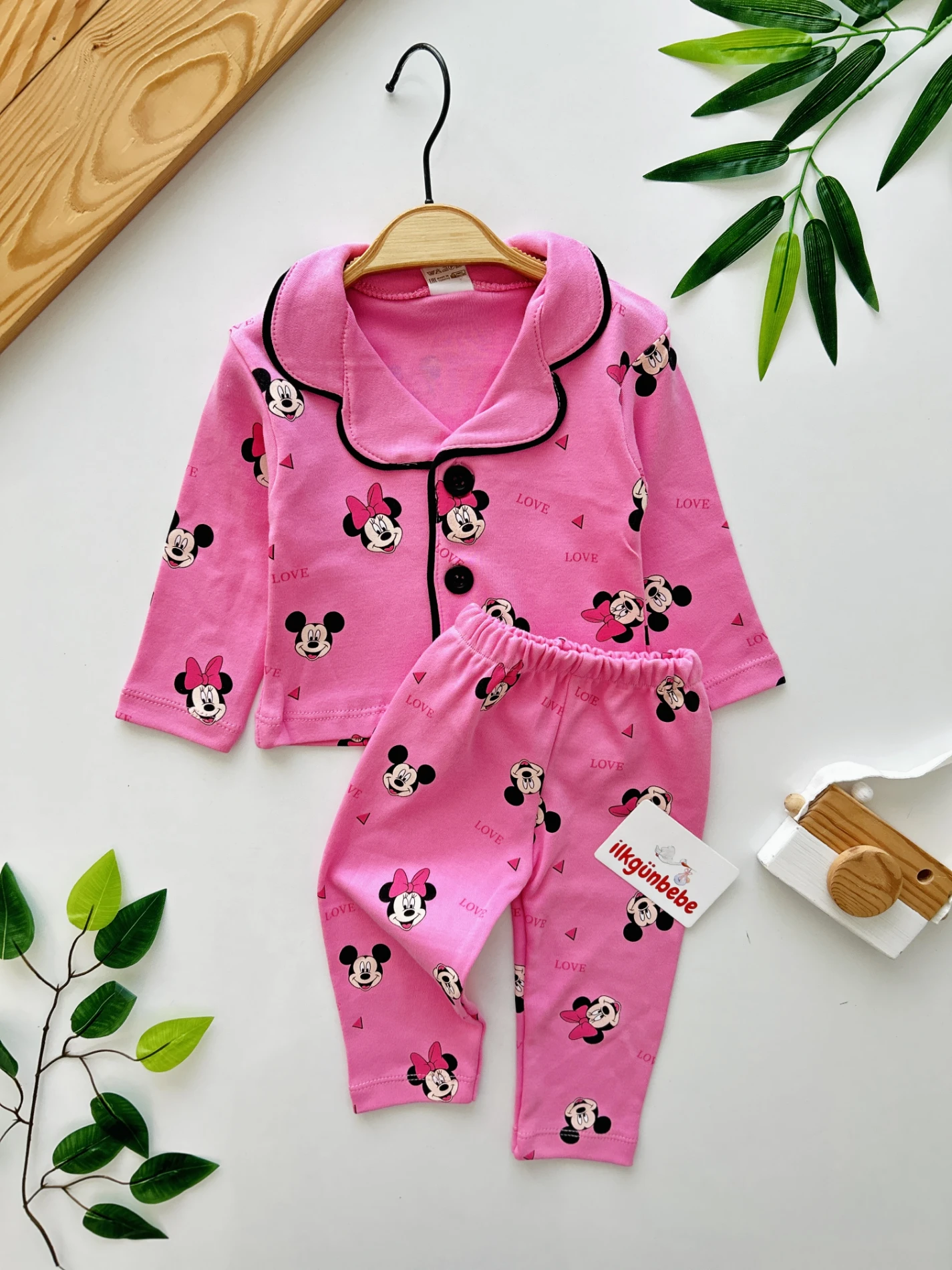 Minnie Mouse Bebe Yakalı %100 Pamuk Pijama Takımı