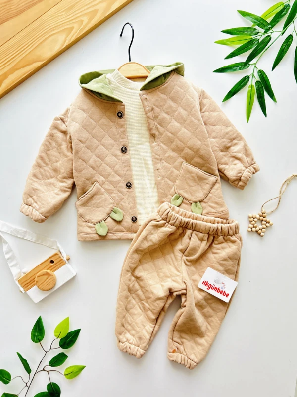 Kapitone Kumaş Kapüşonlu Ceketli %100 Pamuk Yandan Düğmeli Badili 3’lü Premium Kalite Takım