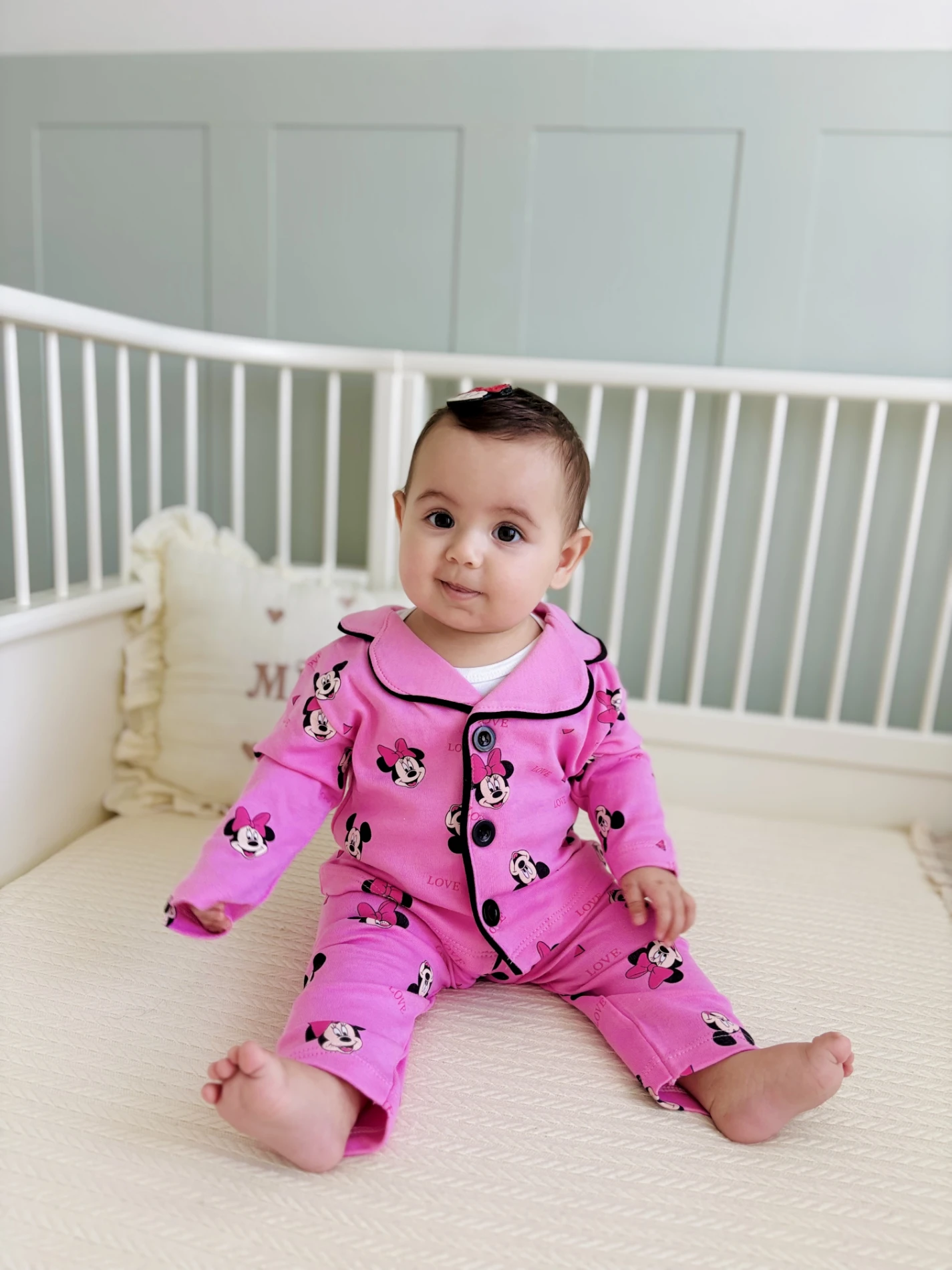 Minnie Mouse Bebe Yakalı %100 Pamuk Pijama Takımı