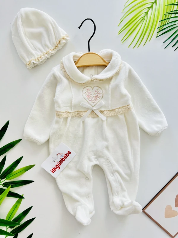 Kalp Desenli Kadife Kumaş %100 Pamuk Tulum Set