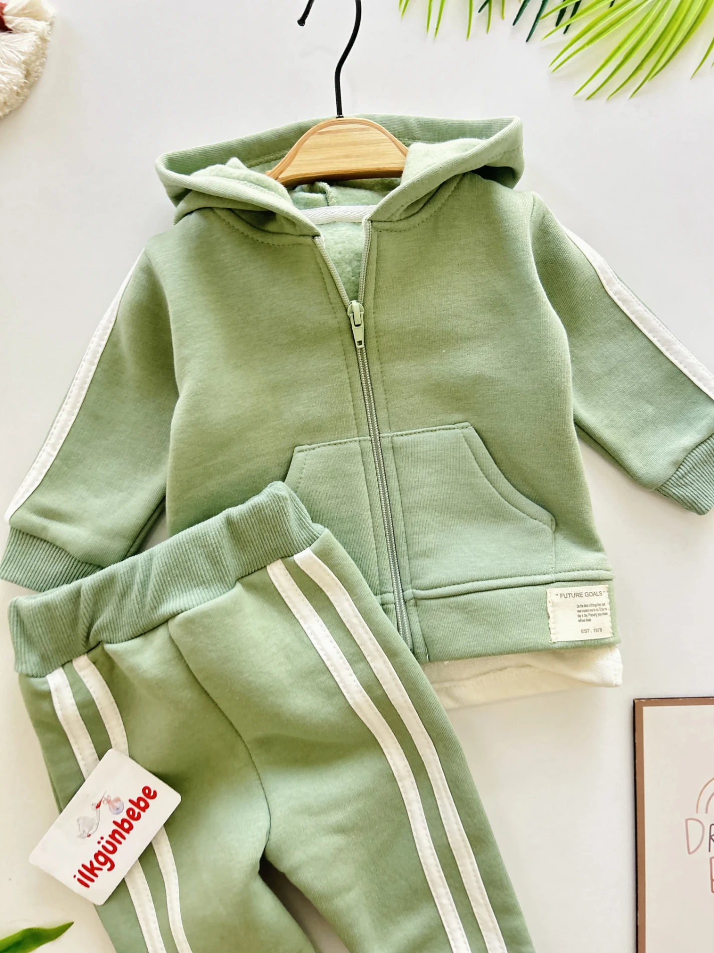 Şerit Detaylı 3 İp Şardonlu 2’li Takım