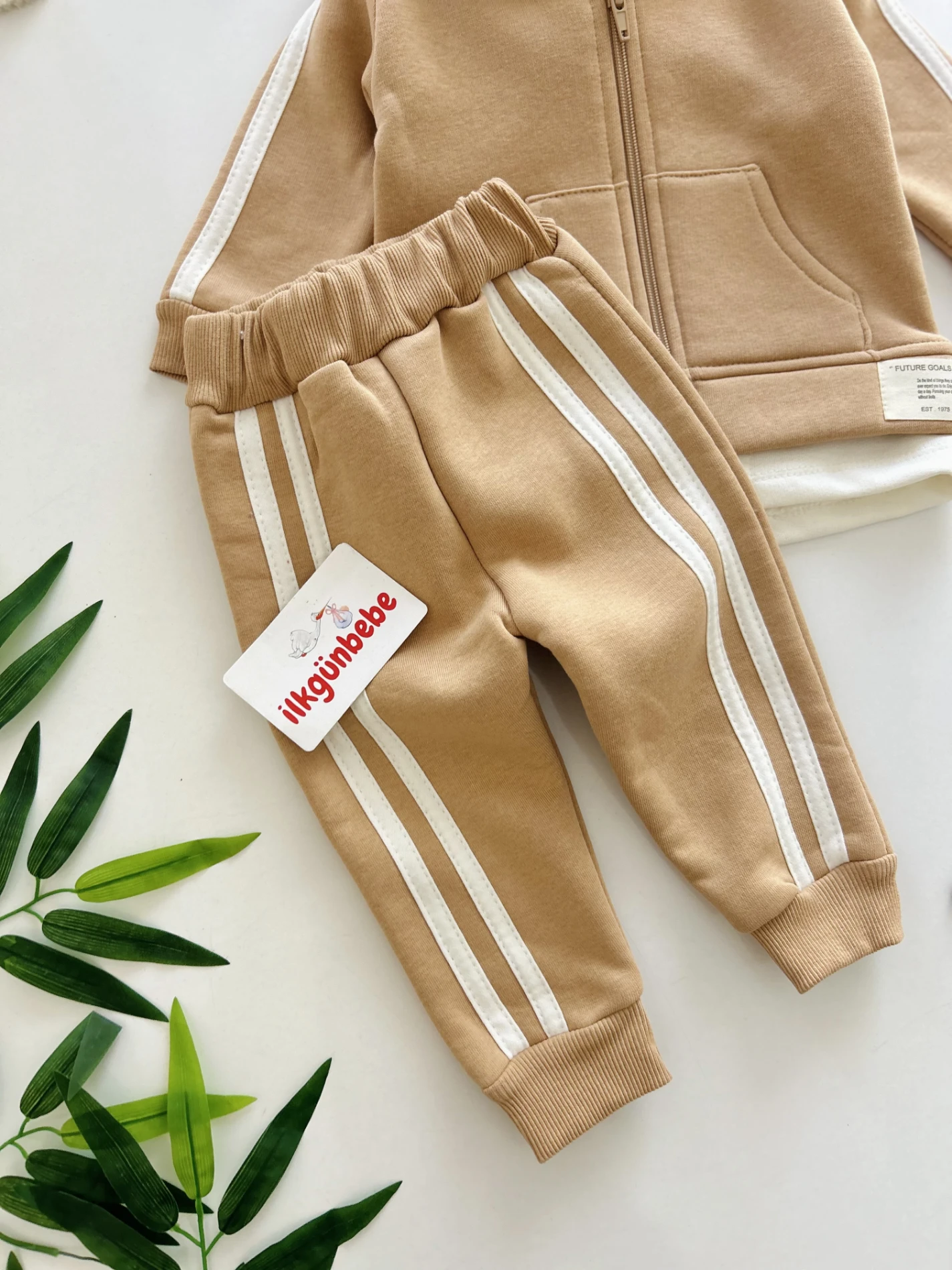 Şerit Detaylı 3 İp Şardonlu 2’li Takım