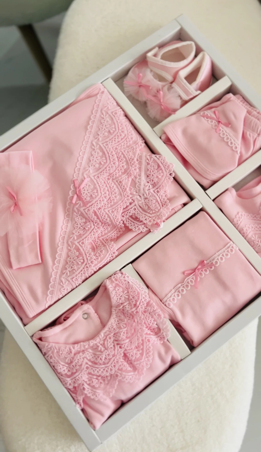 Dantelli Güpür Yakalı 10 Parça %100 Pamuk Premium Kalite Yendioğan Hastane Çıkışı Seti