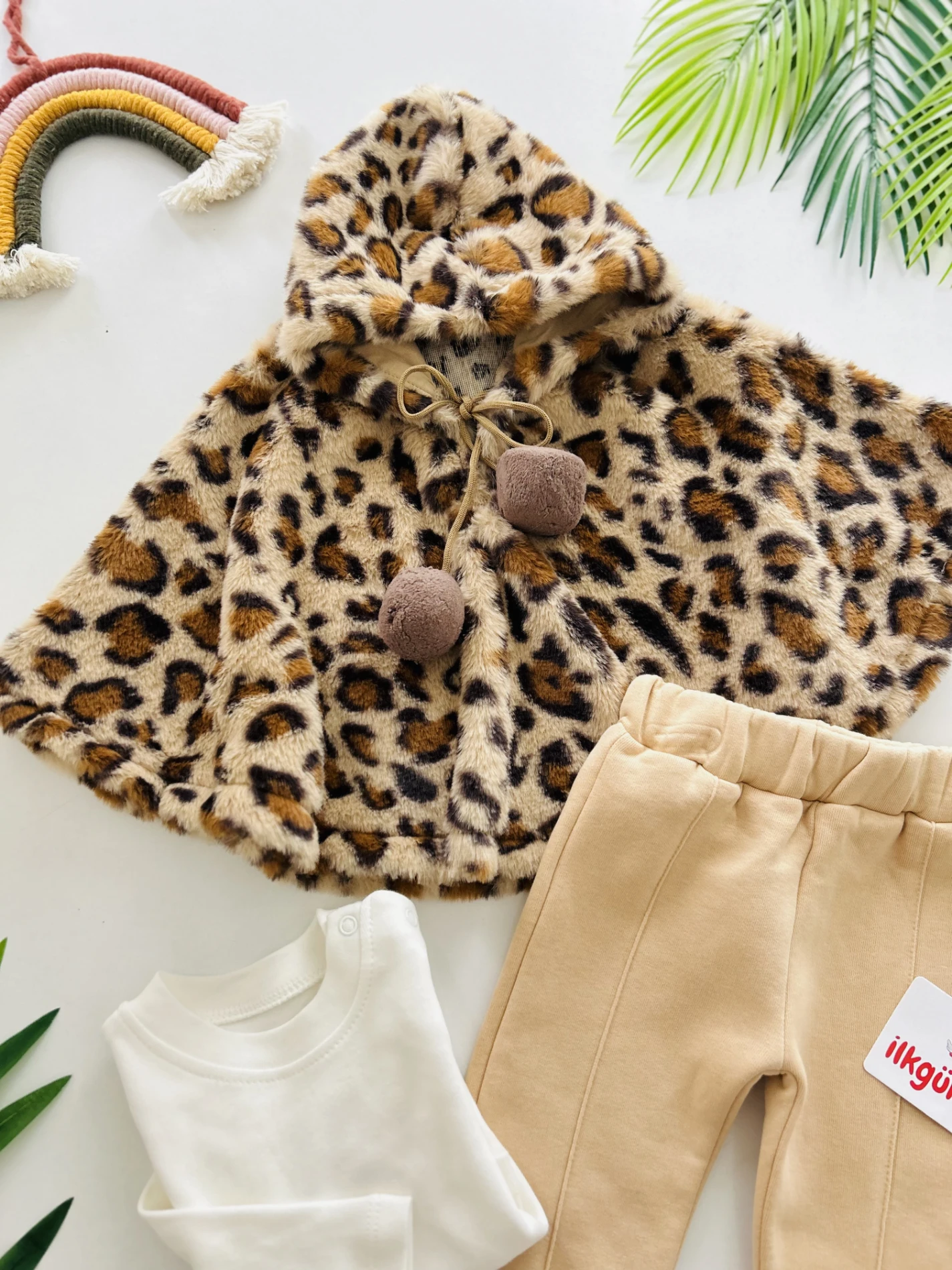 Leopar Desenli Kürklü Pançolu 3 İp Şardonlu Altlı 3’lü Takım