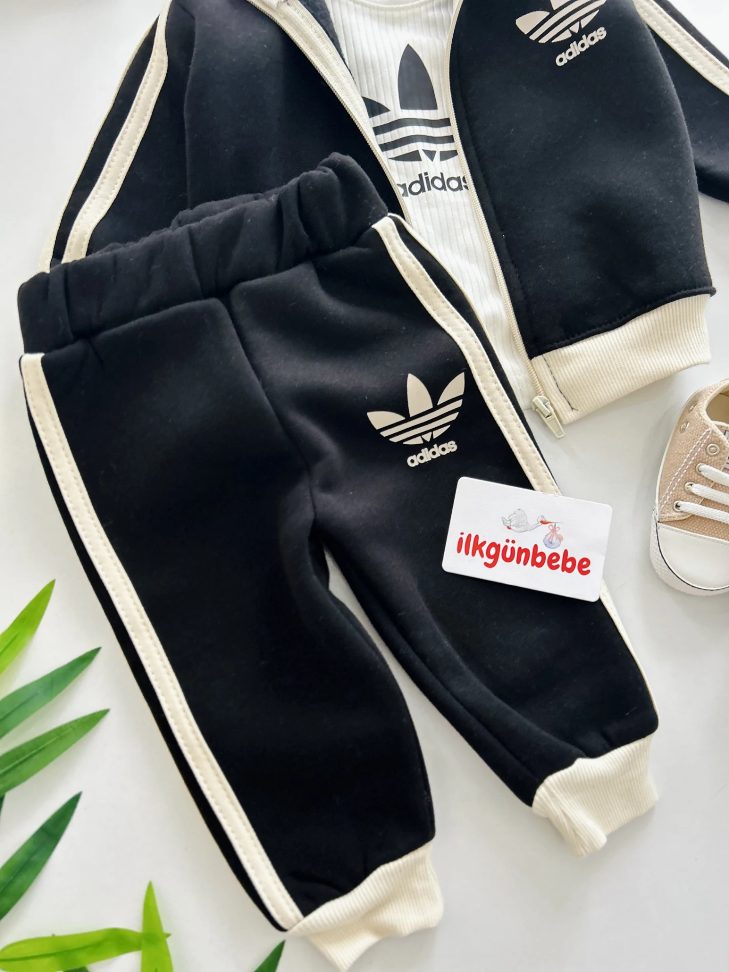 Marka Çizgili 3 İp Şardonlu Premium Kalite Dik Yaka 3’lü Takım