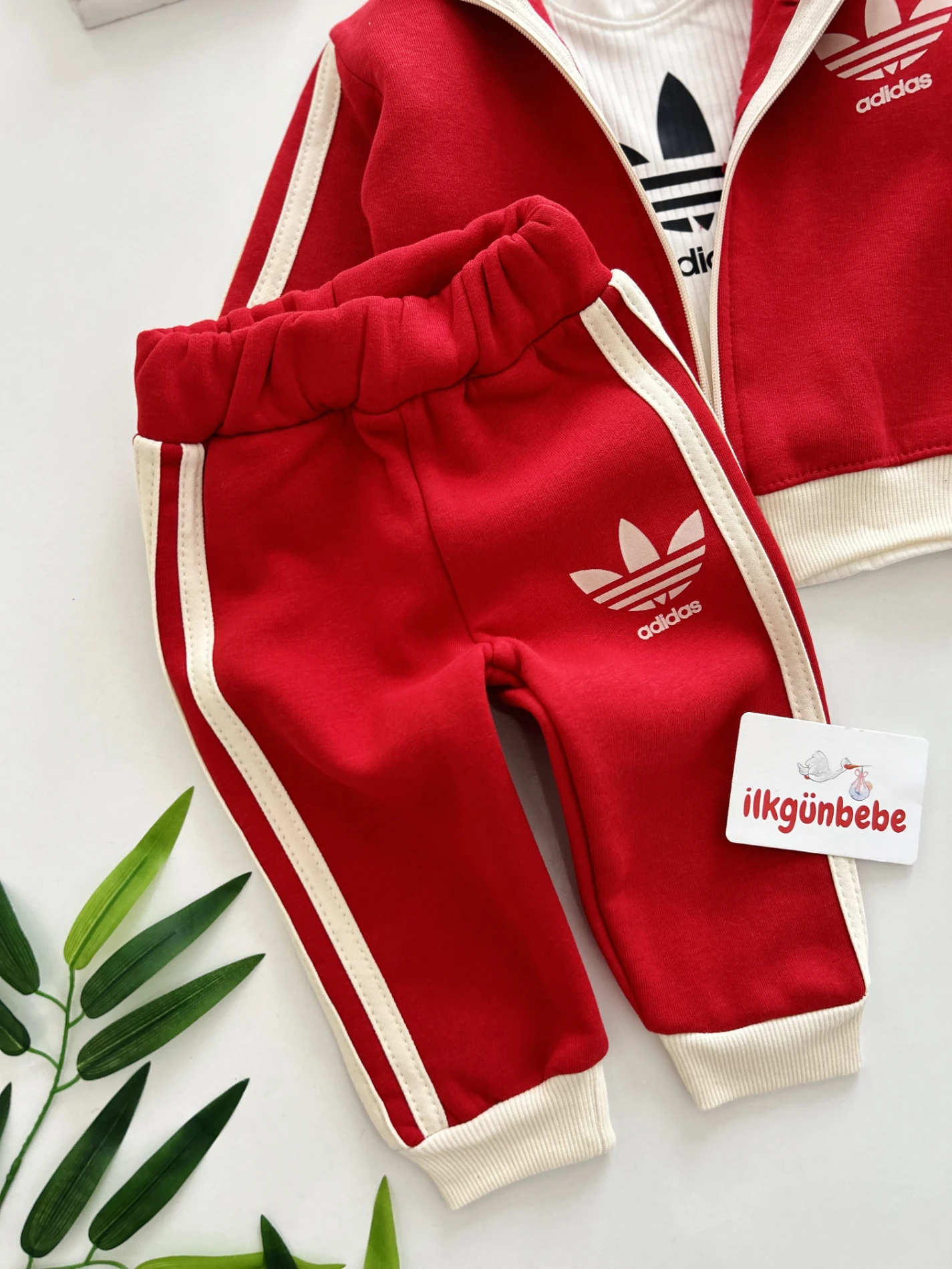 Marka Çizgili 3 İp Şardonlu Premium Kalite Dik Yaka 3’lü Takım