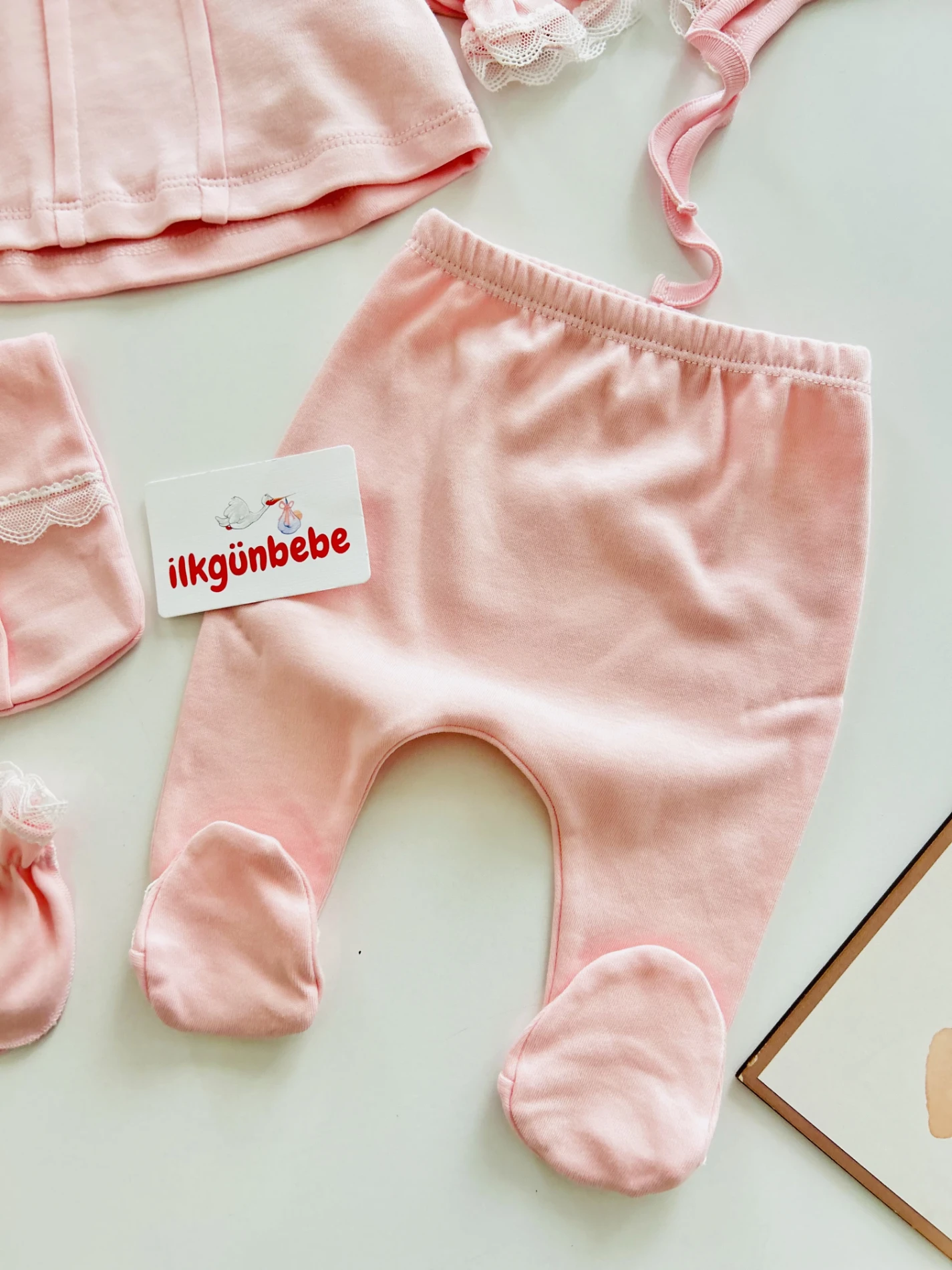 Dantelli 5 Parça %100 Pamuk Yenidoğan Set