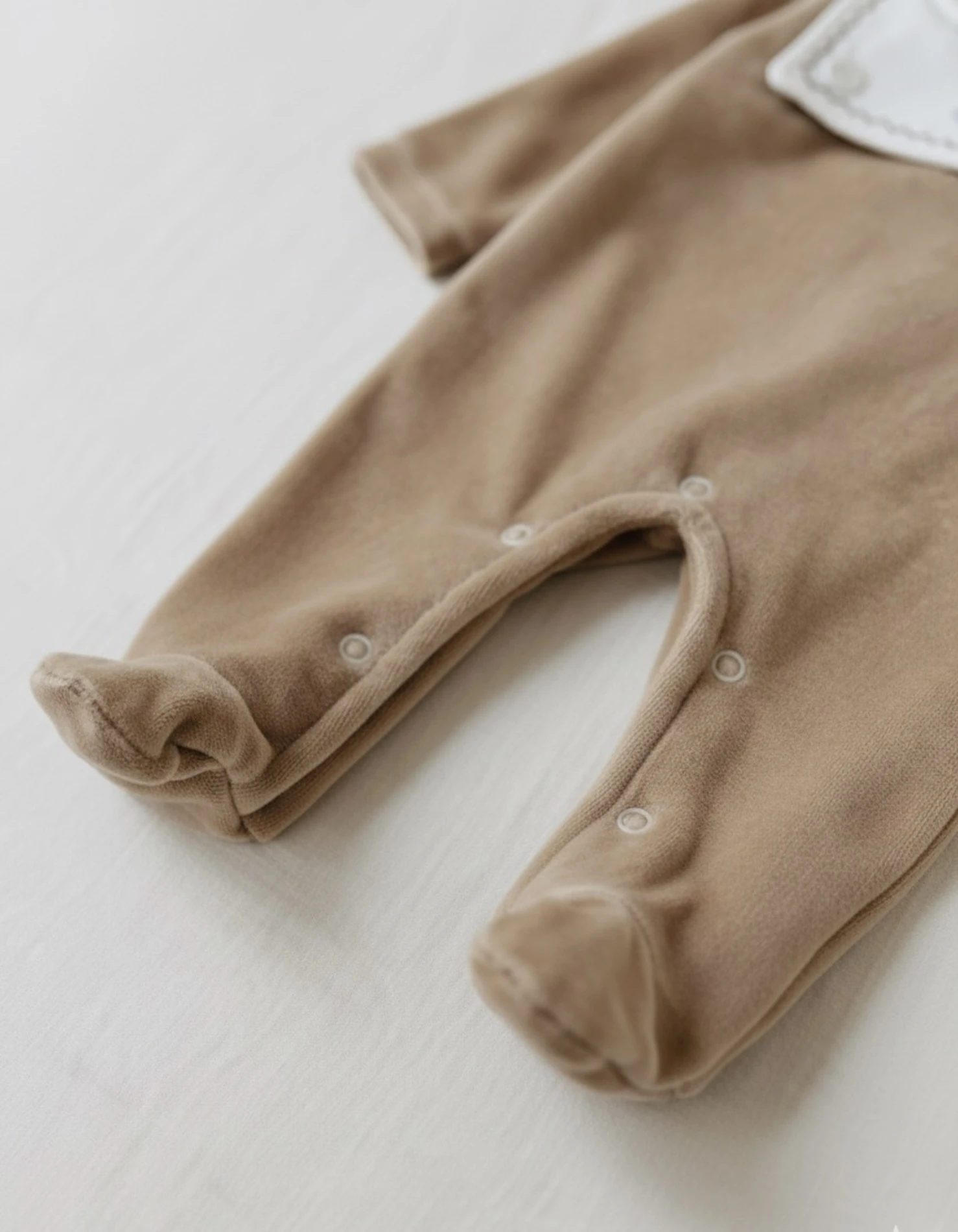 Yaka Detaylı Kadife Kumaş Premium Tulum