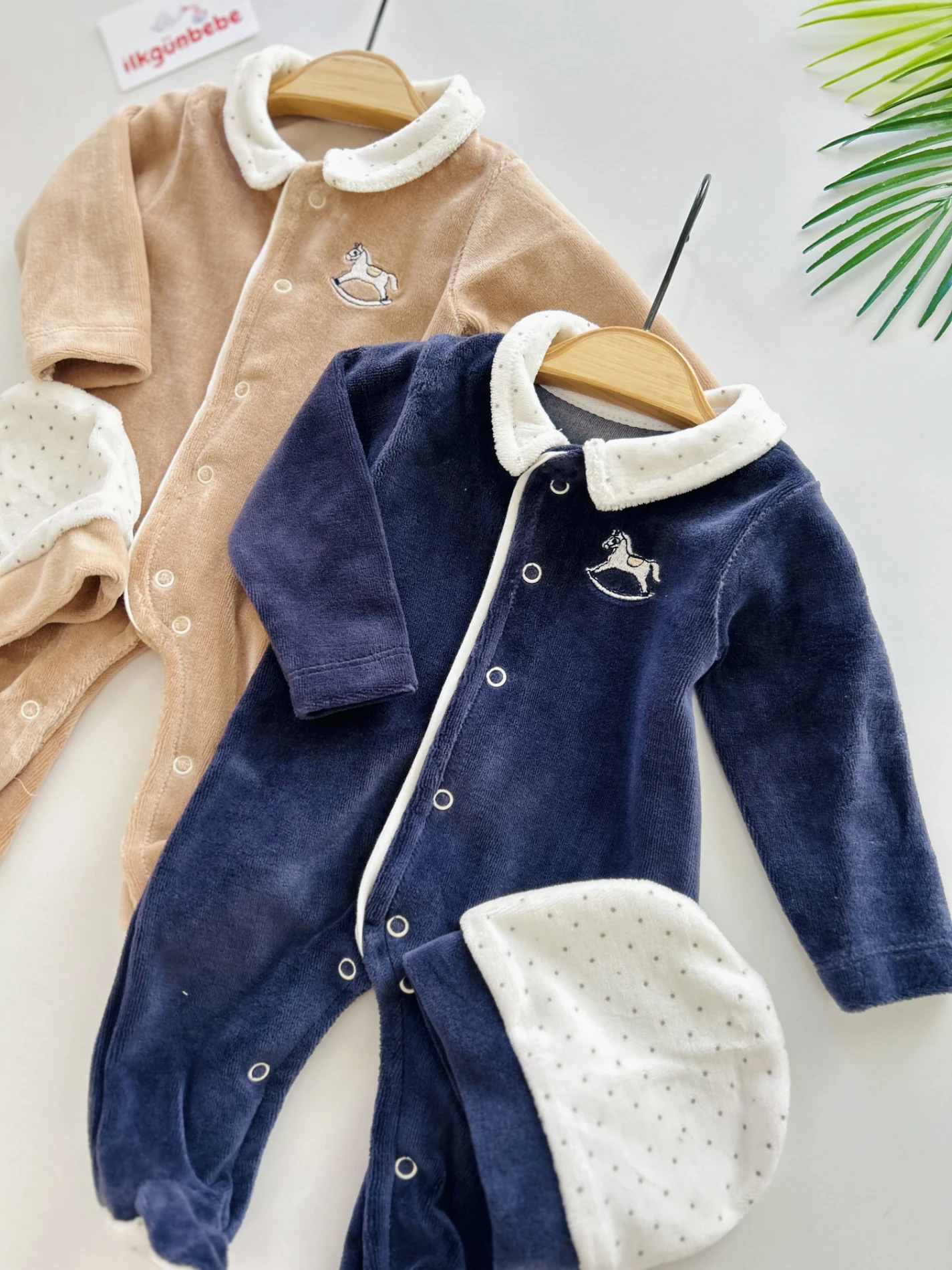 Şapkalı Yaka Detaylı Kadife Kumaş Premium Tulum