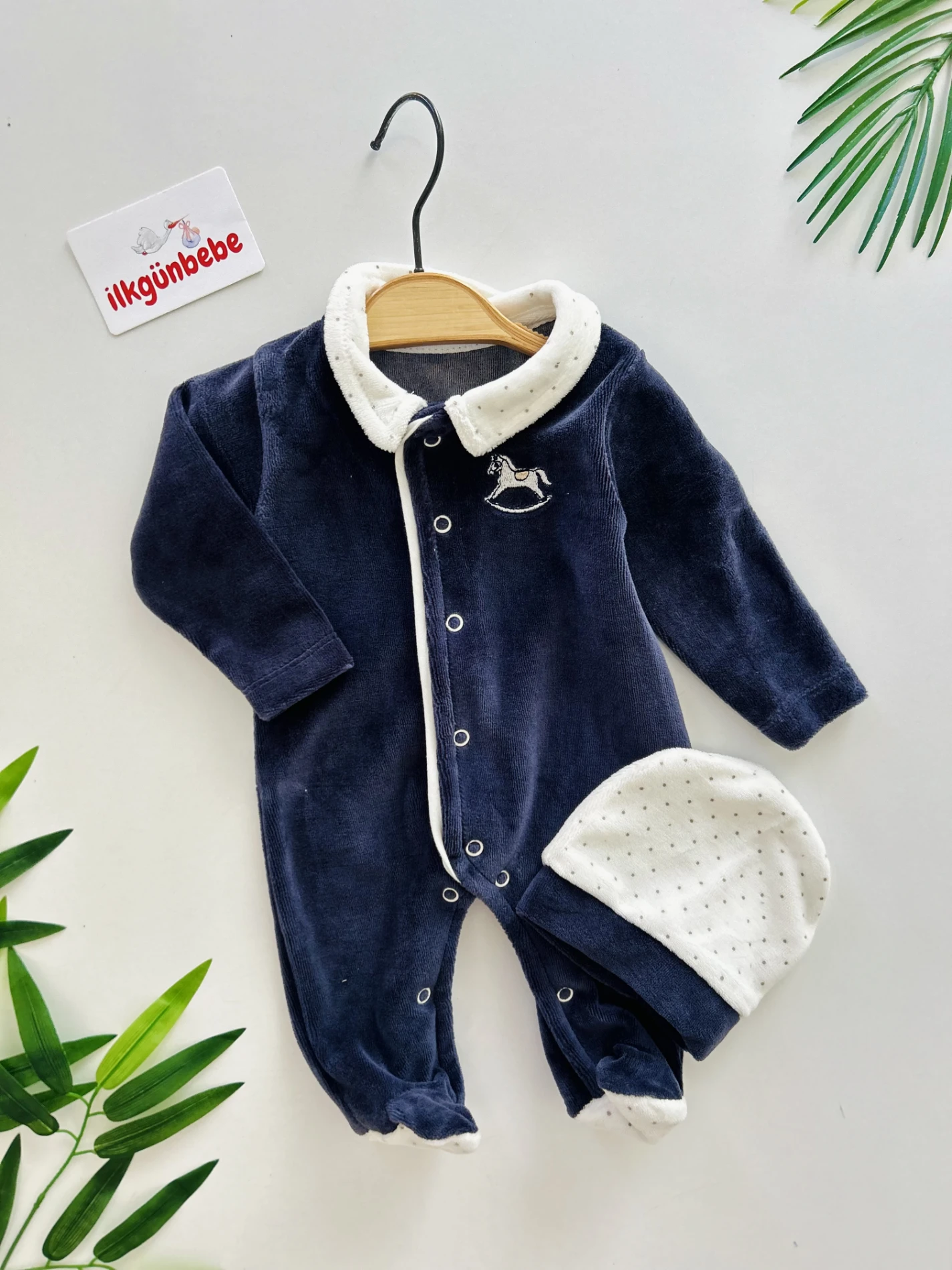 Şapkalı Yaka Detaylı Kadife Kumaş Premium Tulum