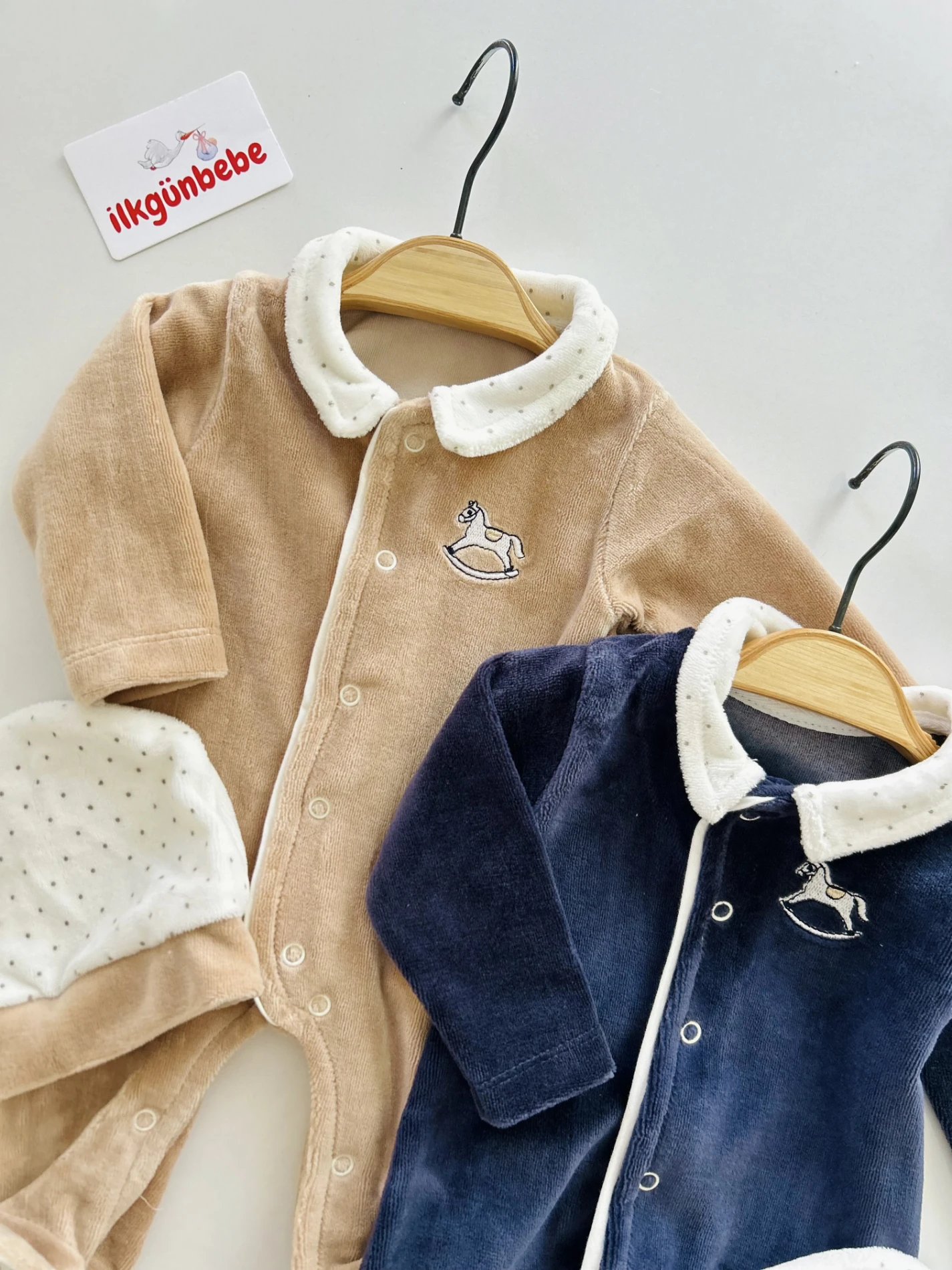 Şapkalı Yaka Detaylı Kadife Kumaş Premium Tulum