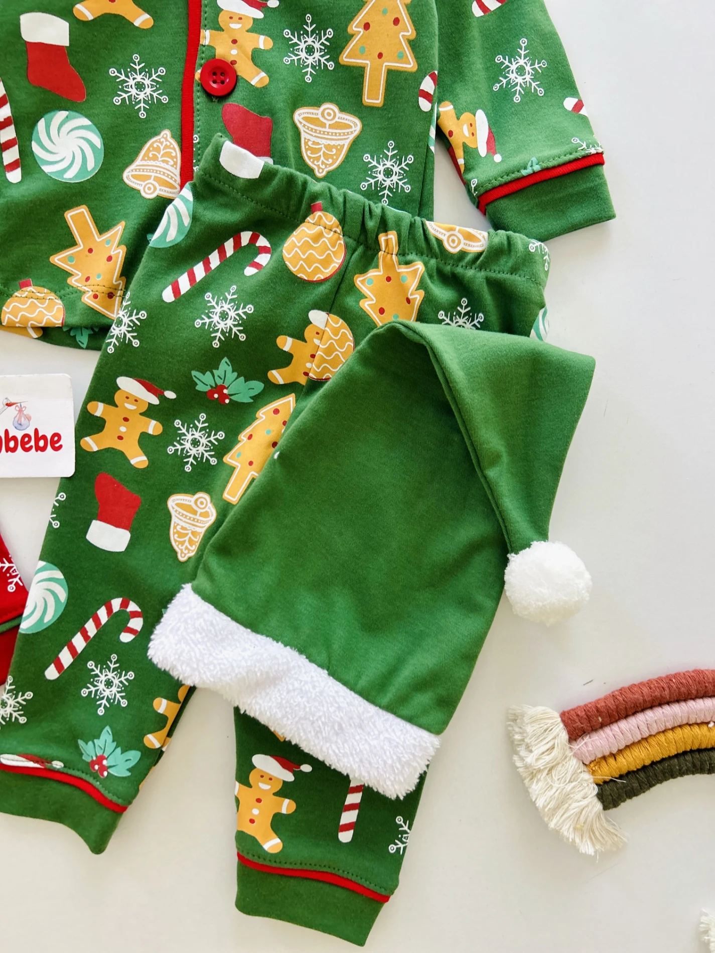 Bebe Yaka Yılbaşı Temalı %100 Pamuk Ponpon Şapkalı 3’lü Takım