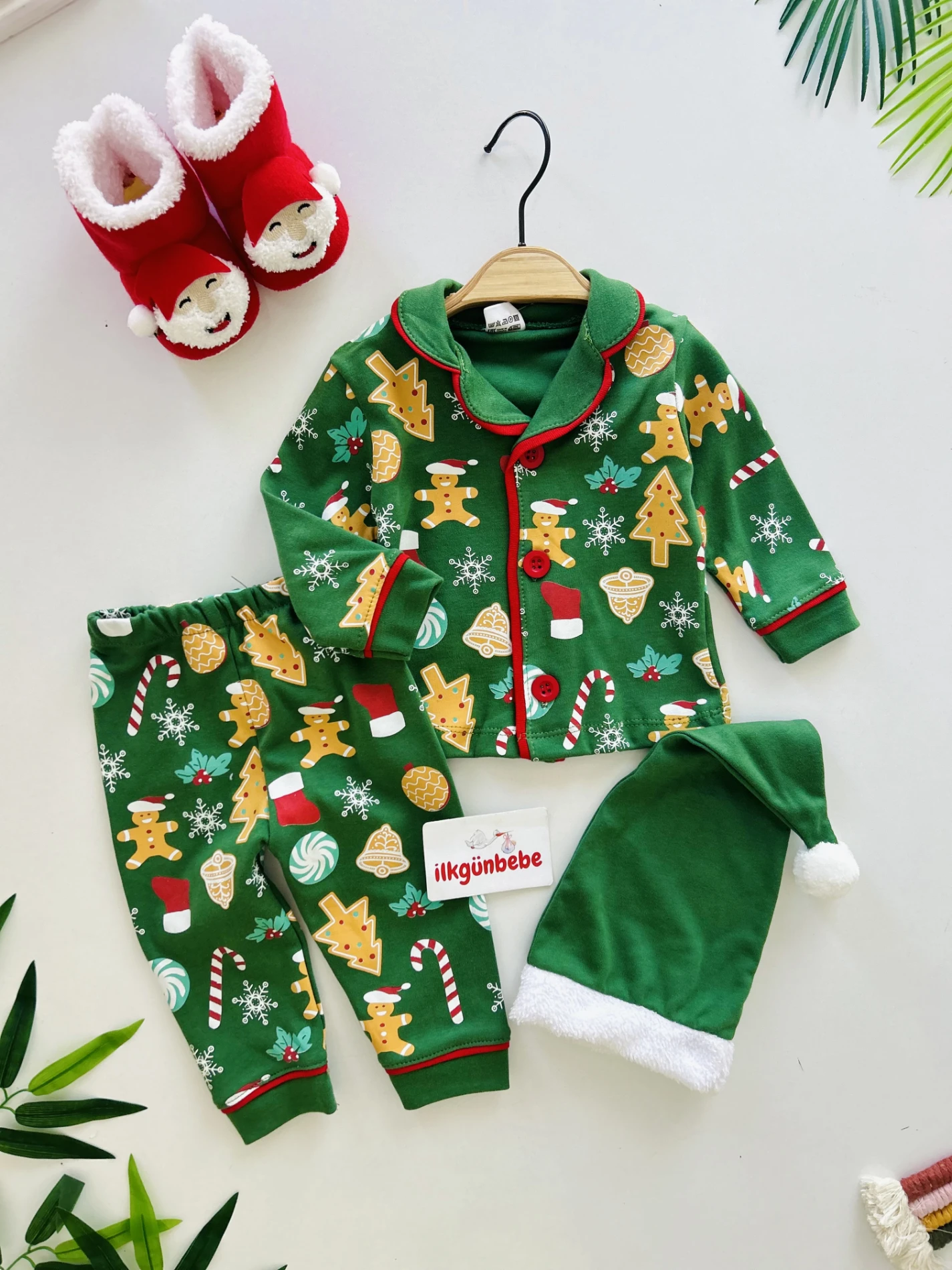 Bebe Yaka Yılbaşı Temalı %100 Pamuk Ponpon Şapkalı 3’lü Takım