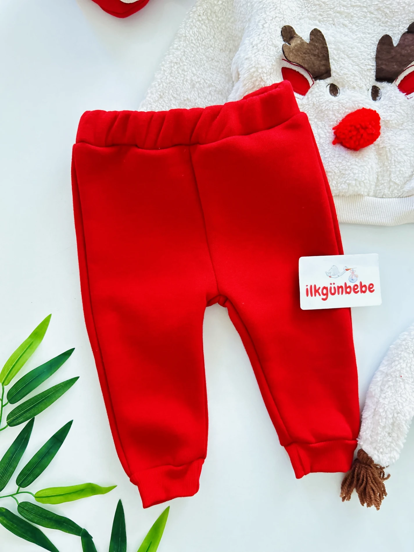 Geyik Yılbaşı Panduflu Şapkalı 4’lü Takım