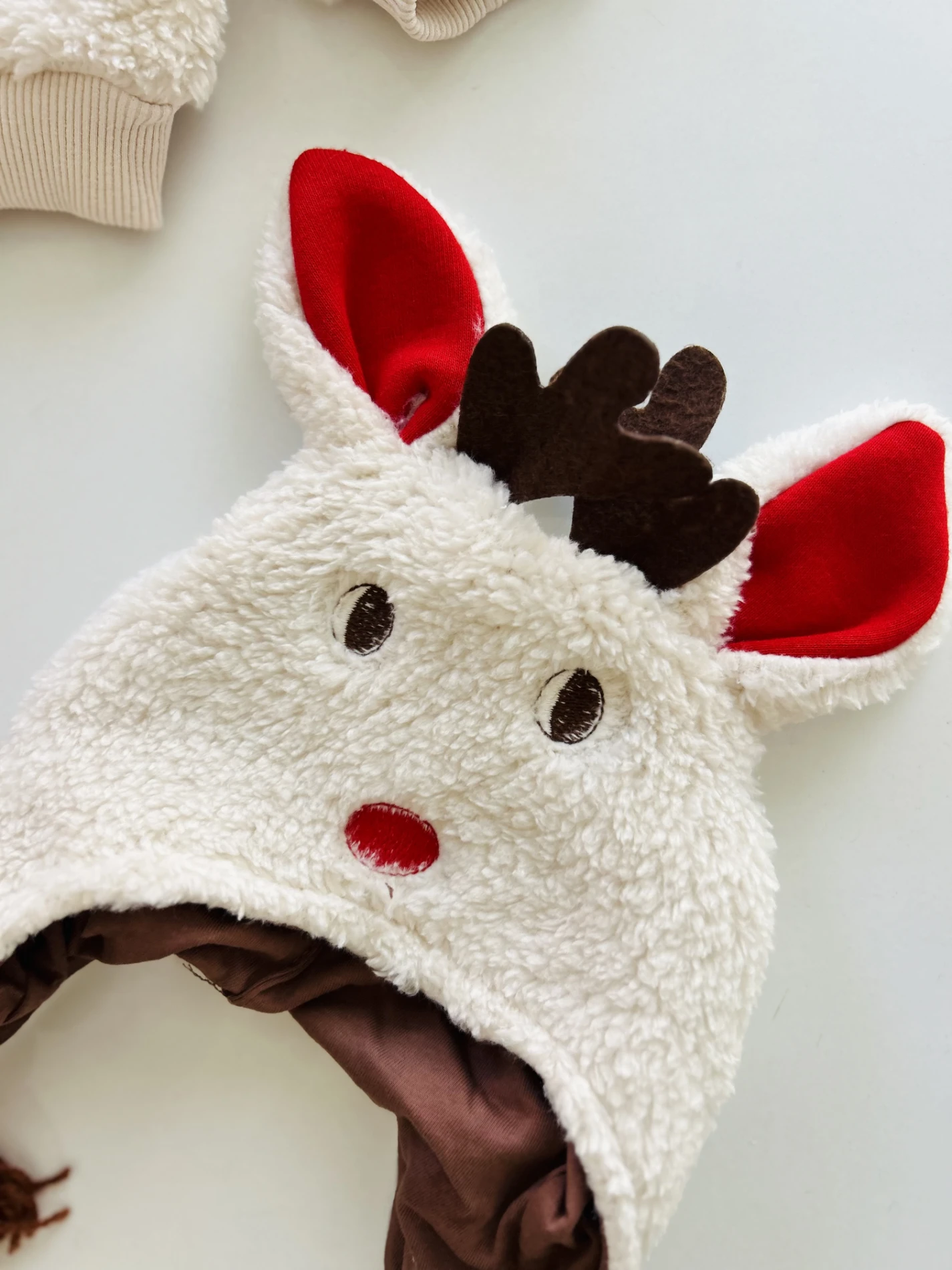 Geyik Yılbaşı Panduflu Şapkalı 4’lü Takım