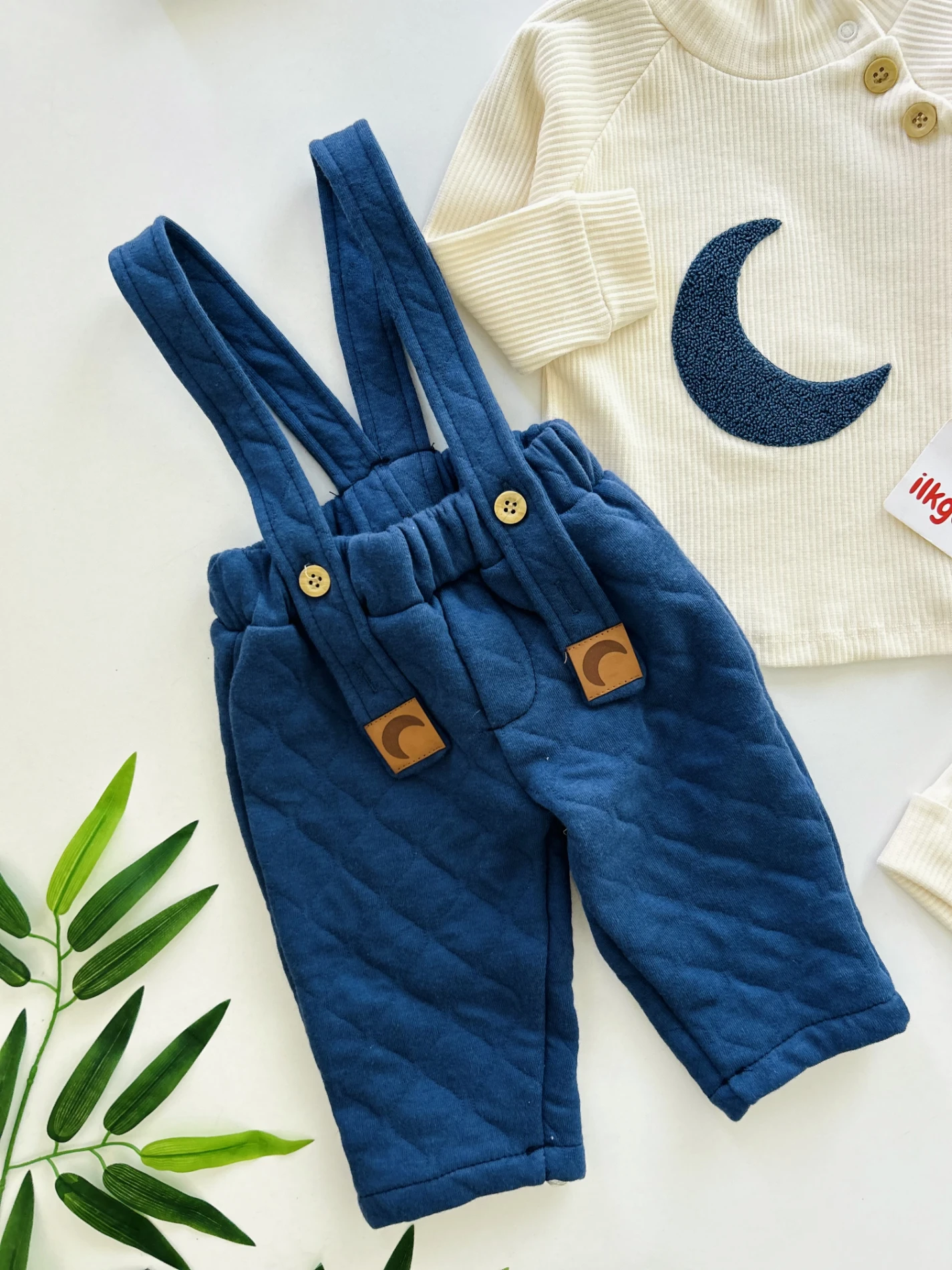 Ribanalı Esnek Kumaş Bodyli Kapitone Kumaş Salopetli Bereli 3’lü Takım