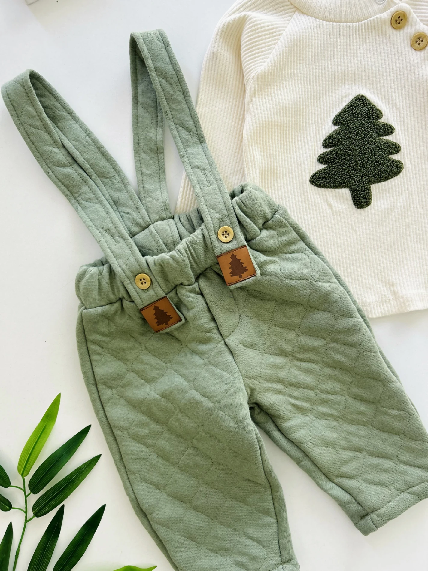 Ribanalı Esnek Kumaş Bodyli Kapitone Kumaş Salopetli Bereli 3’lü Takım