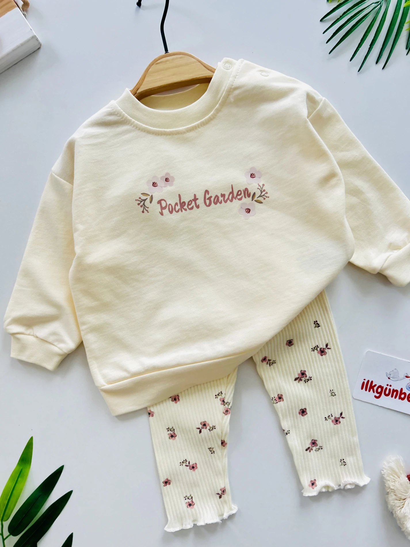 Çiçek Desenli Taytlı 2’li Takım