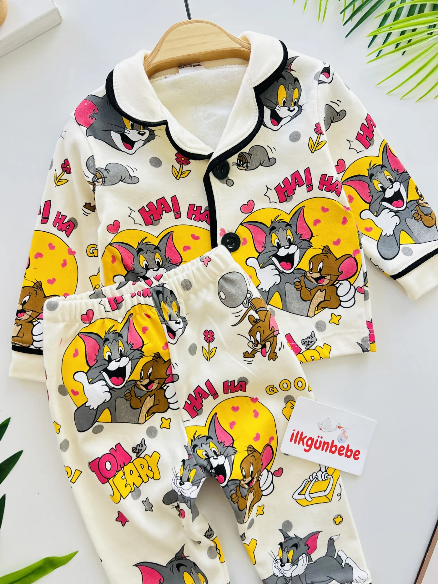 Tom And Jerry %100 Pamuk Bebe Yakalı Pijama Takımı