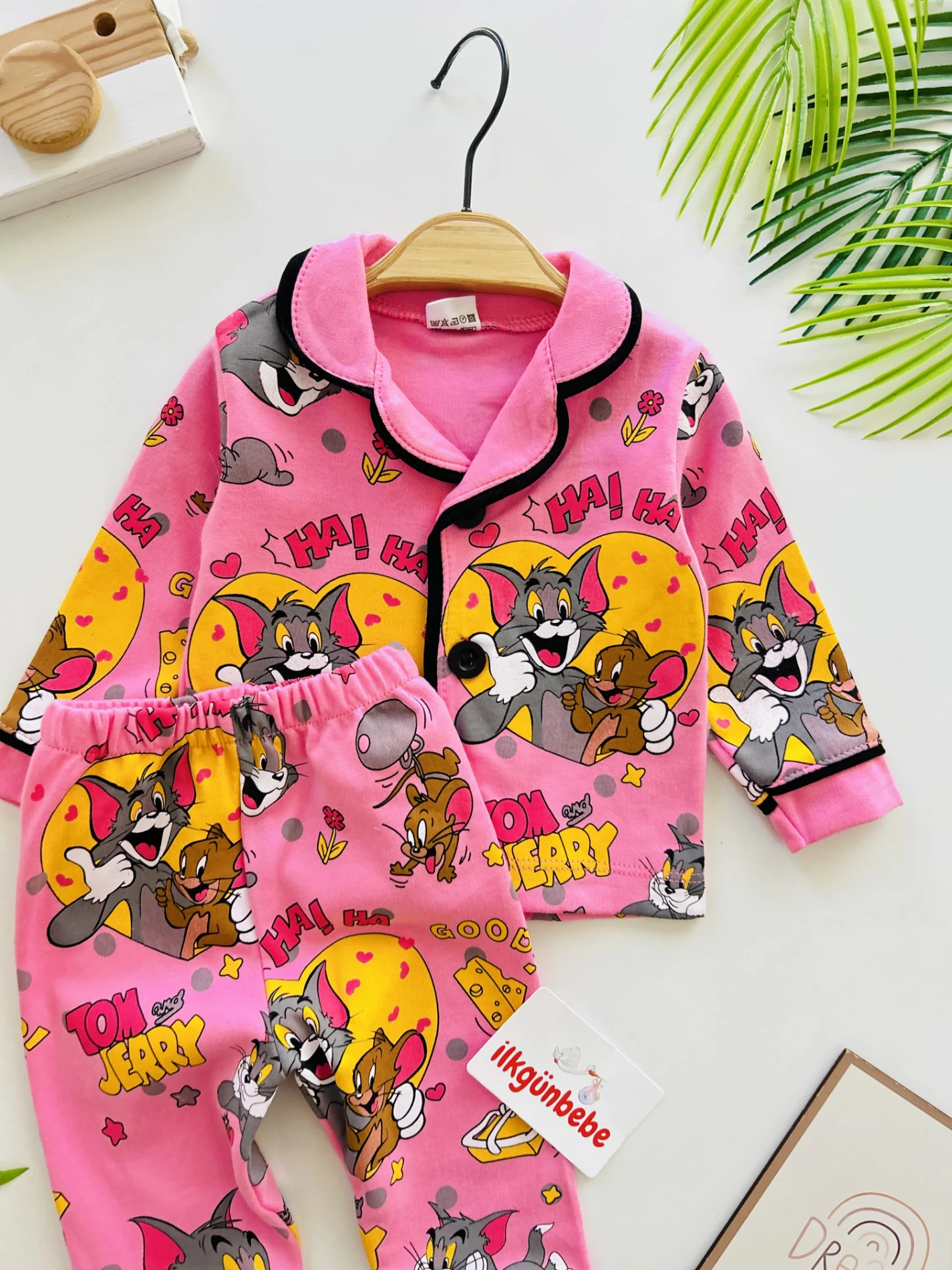 Tom And Jerry %100 Pamuk Bebe Yakalı Pijama Takımı