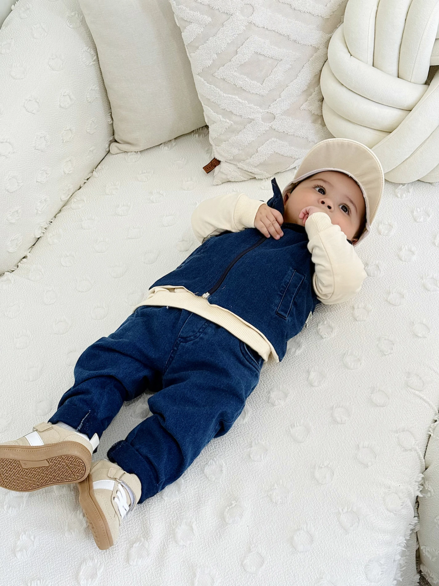 Boston Yelekli Şapkalı Oversize Sweatshirt Likralı Kot   Takım