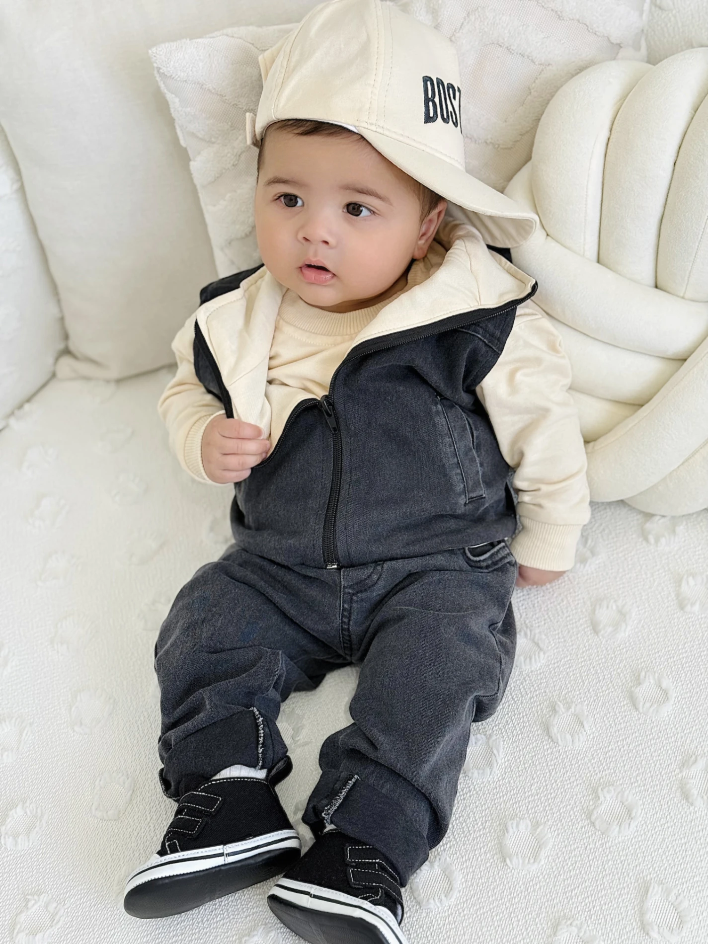 Boston Yelekli Şapkalı Oversize Sweatshirt Likralı Kot   Takım