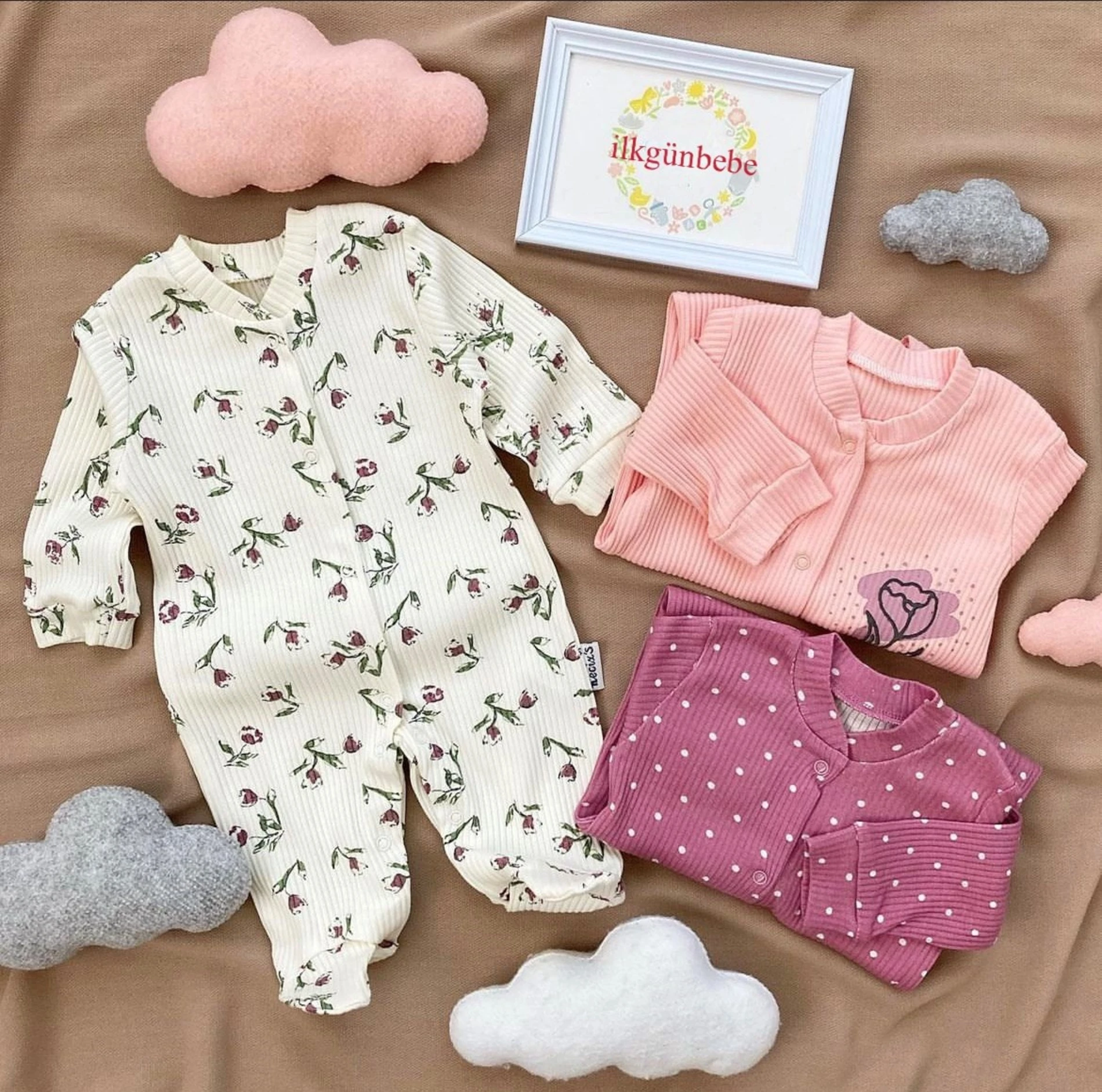 Çiçek Yaka Detaylı Patikli %100 Pamuk Mevsimlik 3’lü Tulum Set